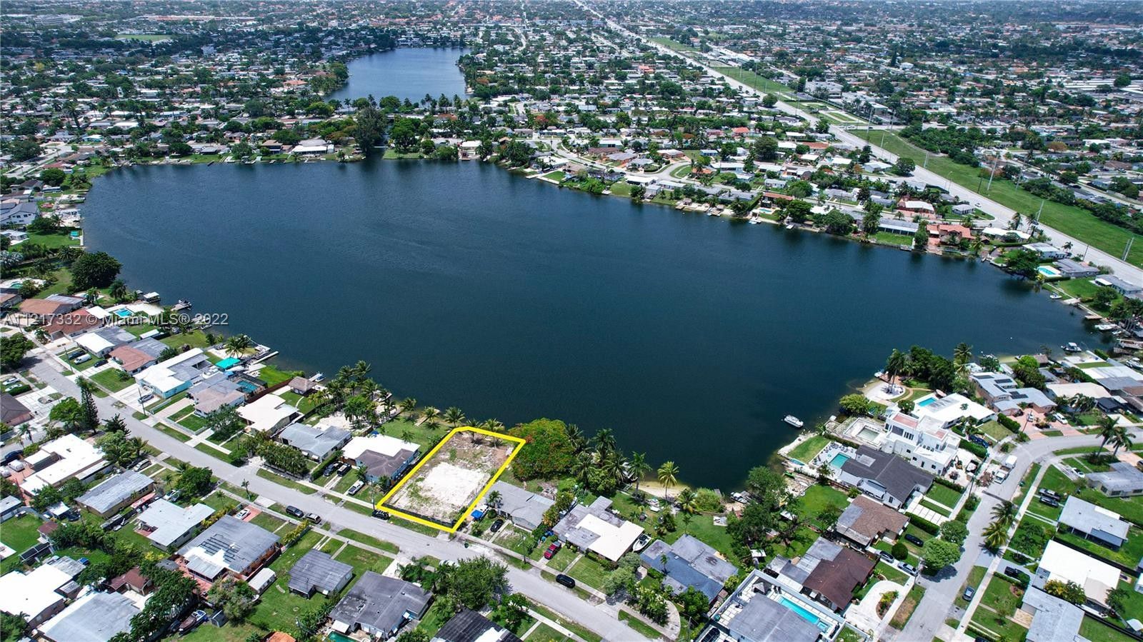 Miami, MiamiDade County, FL Undeveloped Land, Lakefront Property