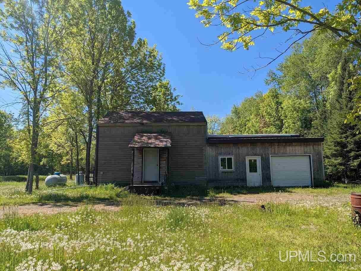 Ontonagon, Ontonagon County, MI Lakefront Property, Waterfront Property, House for sale Property