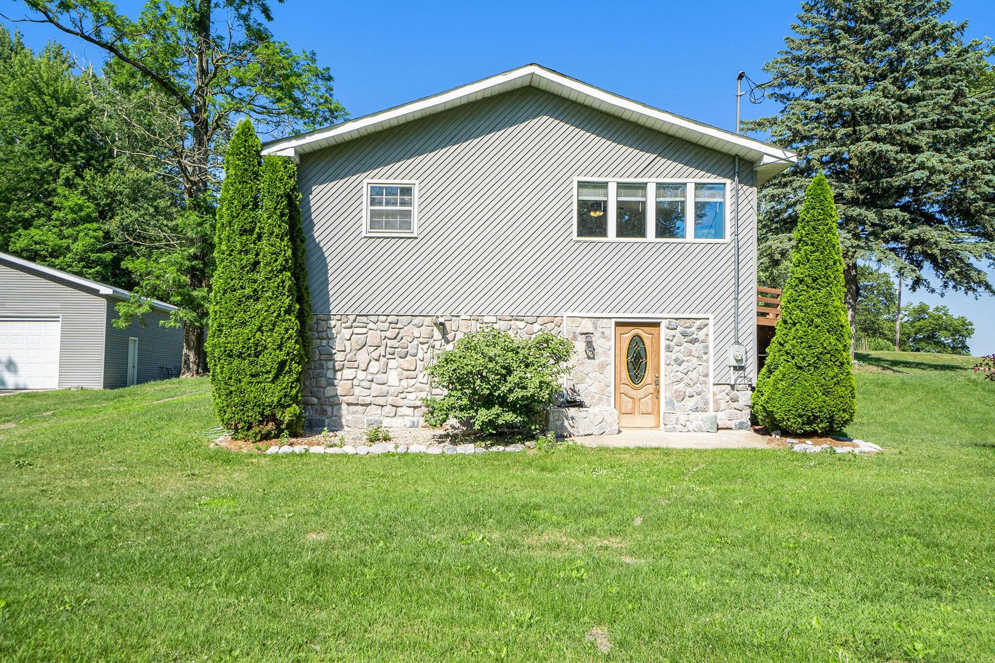 Battle Creek, Calhoun County, MI Lakefront Property, Waterfront Property, House for sale