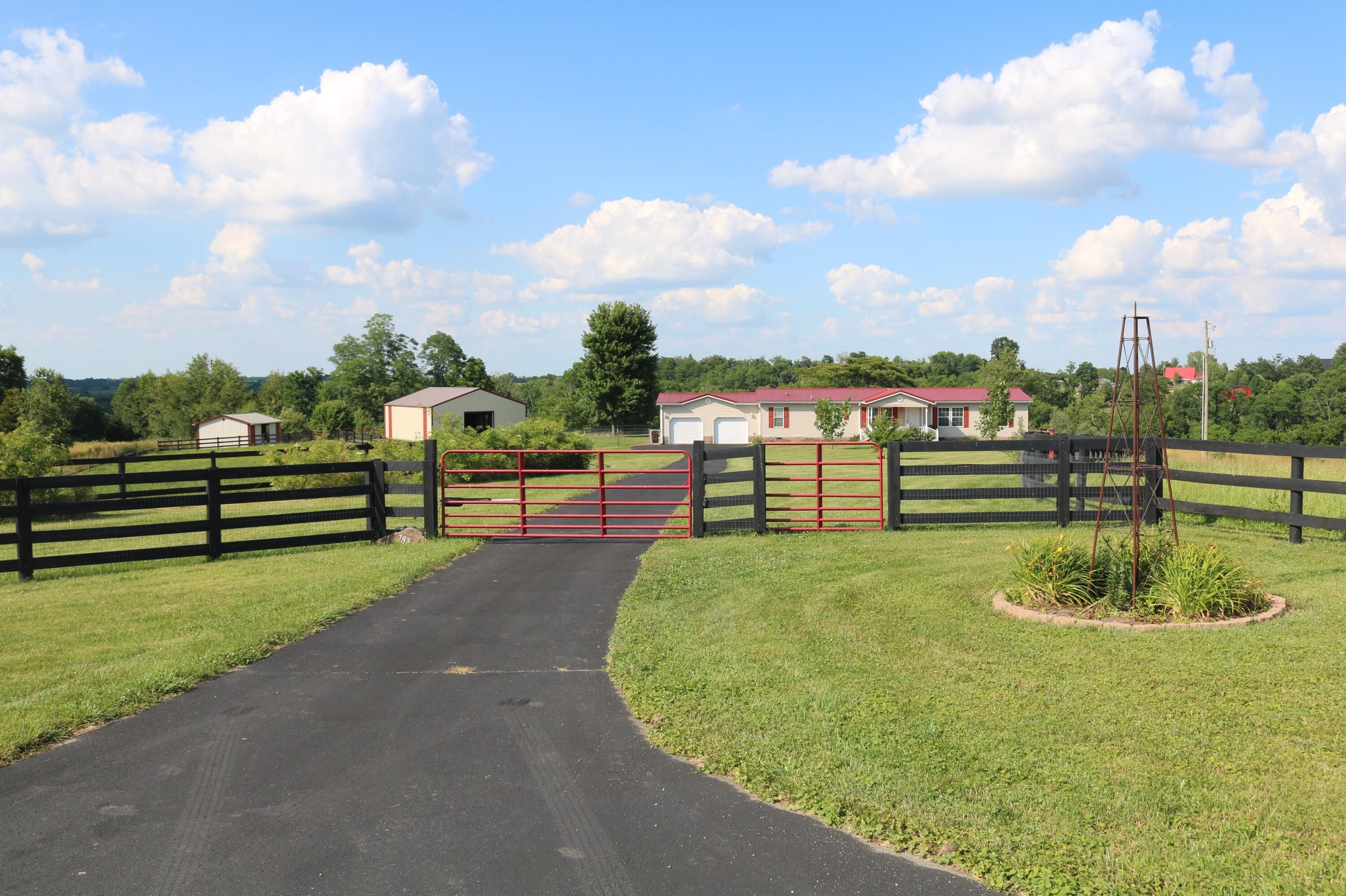 Carlisle, Nicholas County, KY Farms and Ranches, House for sale