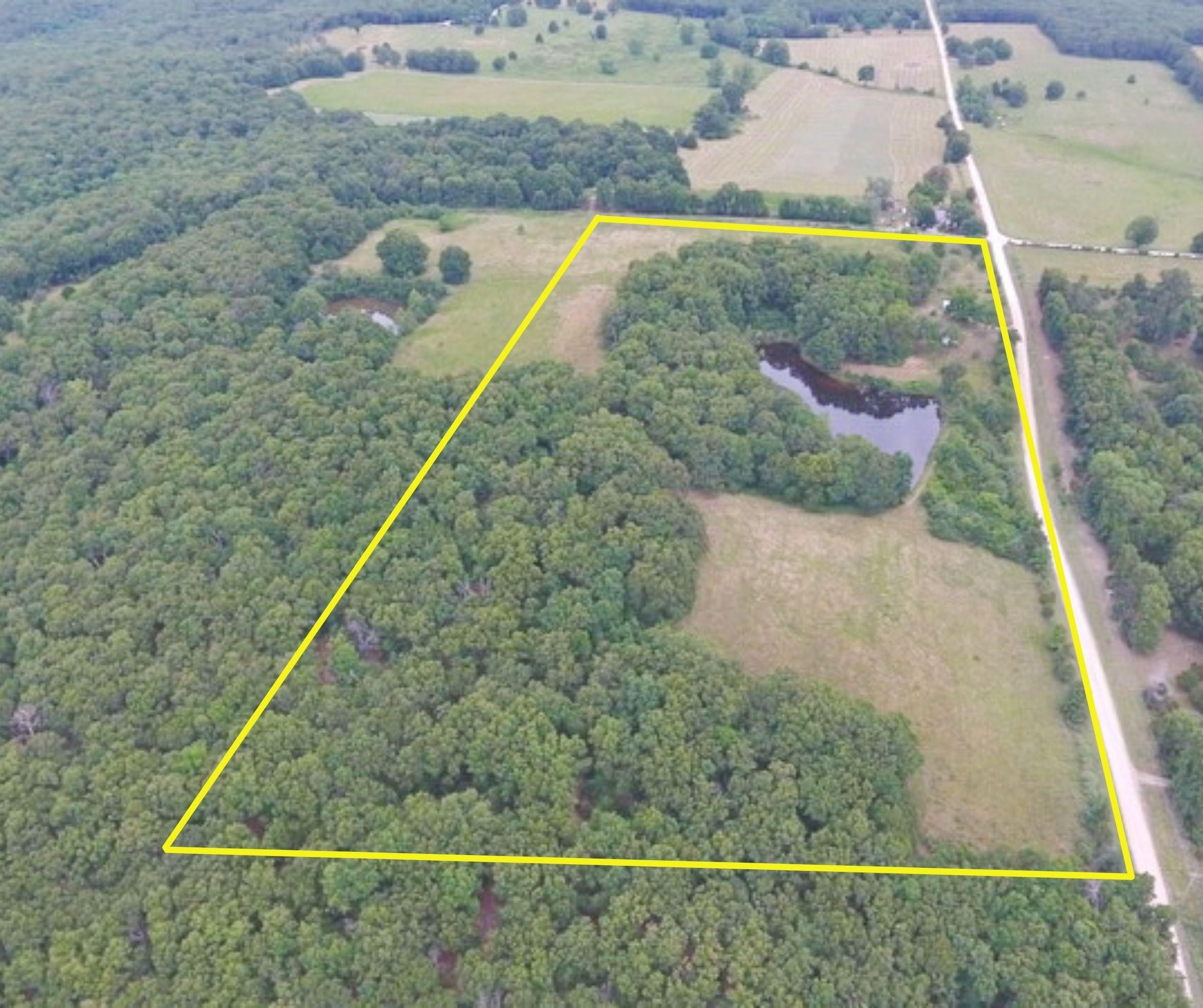 Collins, Saint Clair County, MO Recreational Property, Hunting Property