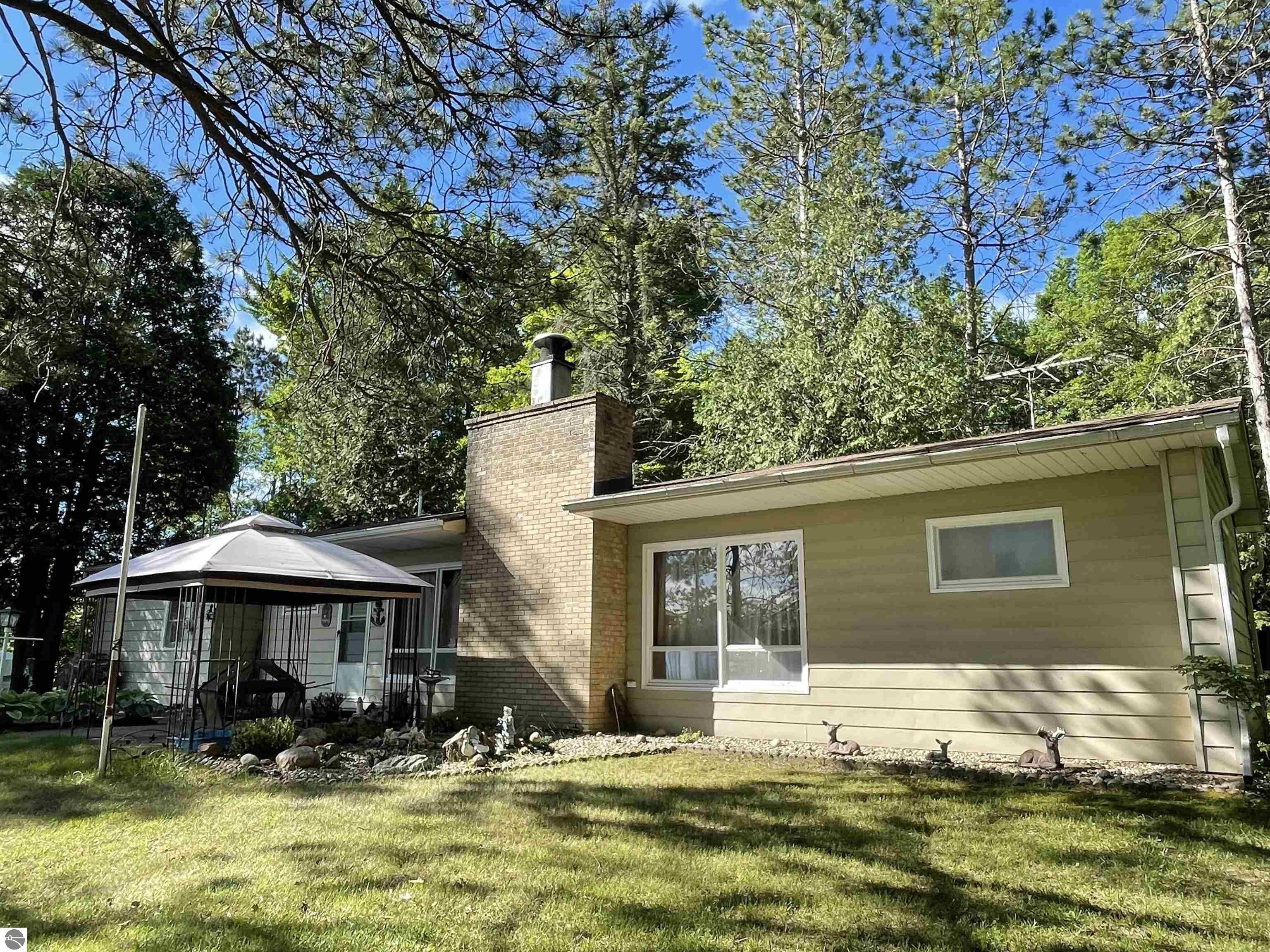 Lake, Clare County, MI Lakefront Property, Waterfront Property, House