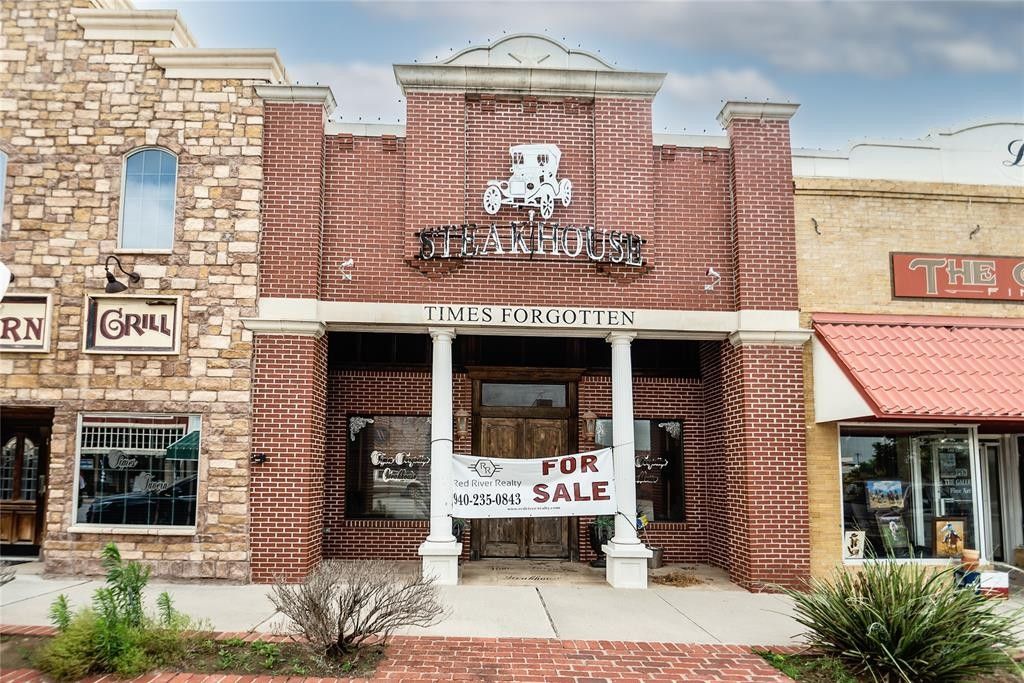 Nocona, Montague County, TX Commercial Property, House for sale