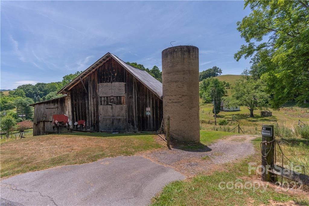 Waynesville, Haywood County, NC Undeveloped Land for sale Property ID