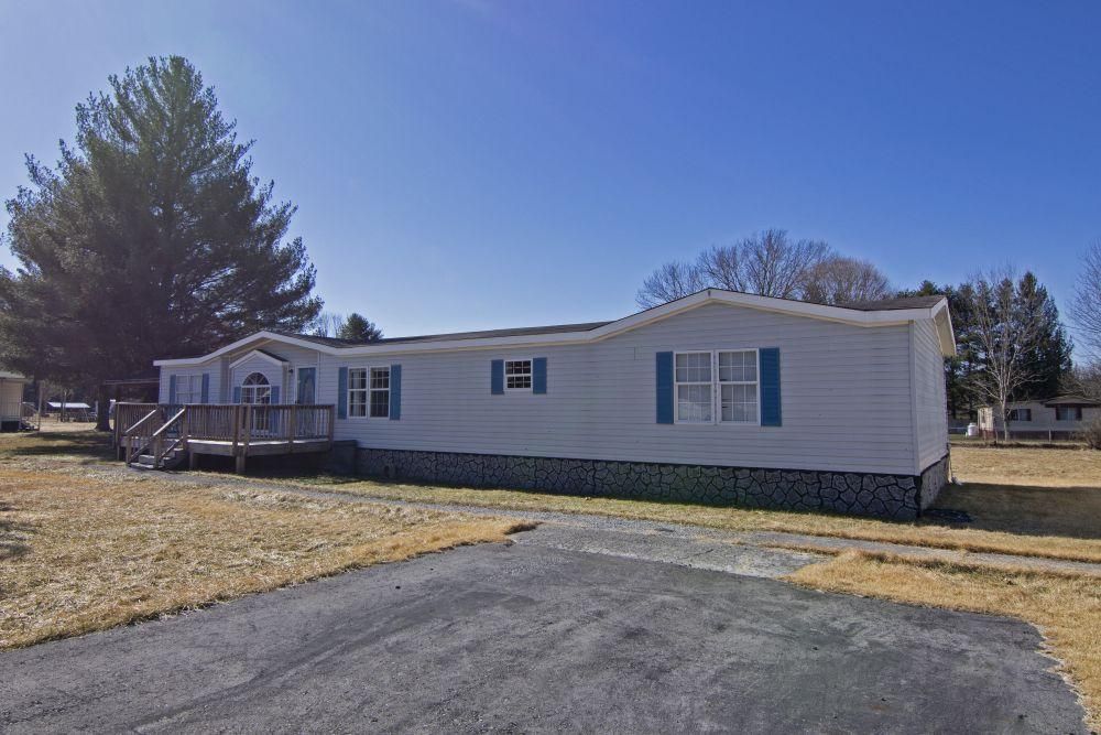 176 8th Avenue, White Sulphur Springs, WV 24986 MLS VALLEY VIEW HOME LandWatch