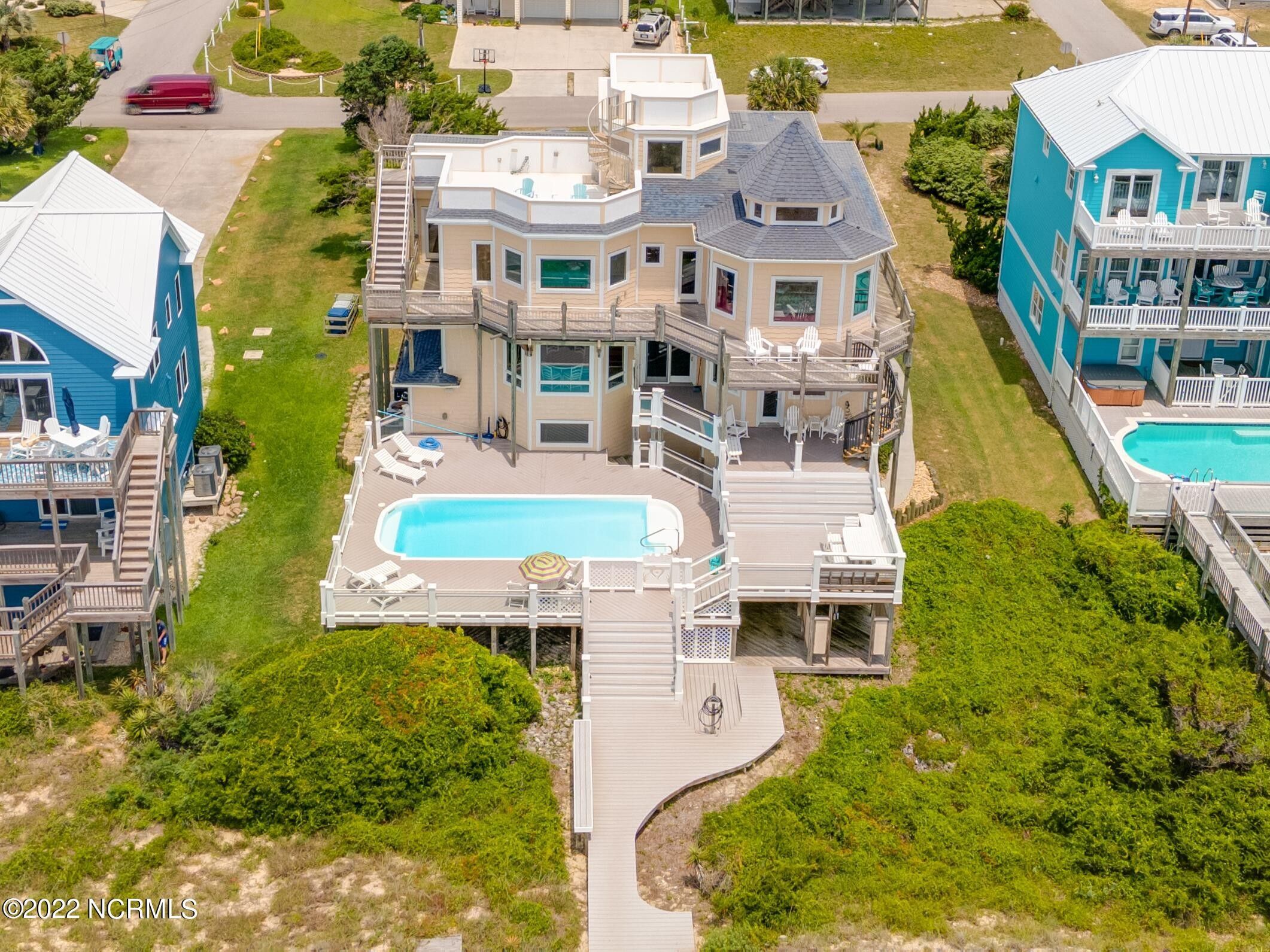 Emerald Isle, Carteret County, NC Lakefront Property, Waterfront Property, House for sale