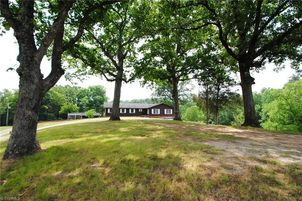 Mocksville, Davie County, NC House for sale Property ID 414088949 LandWatch