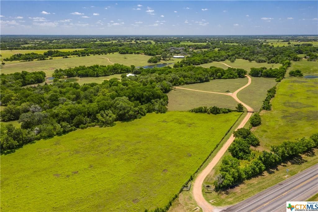 Hallettsville, Lavaca County, TX Farms and Ranches, House for sale