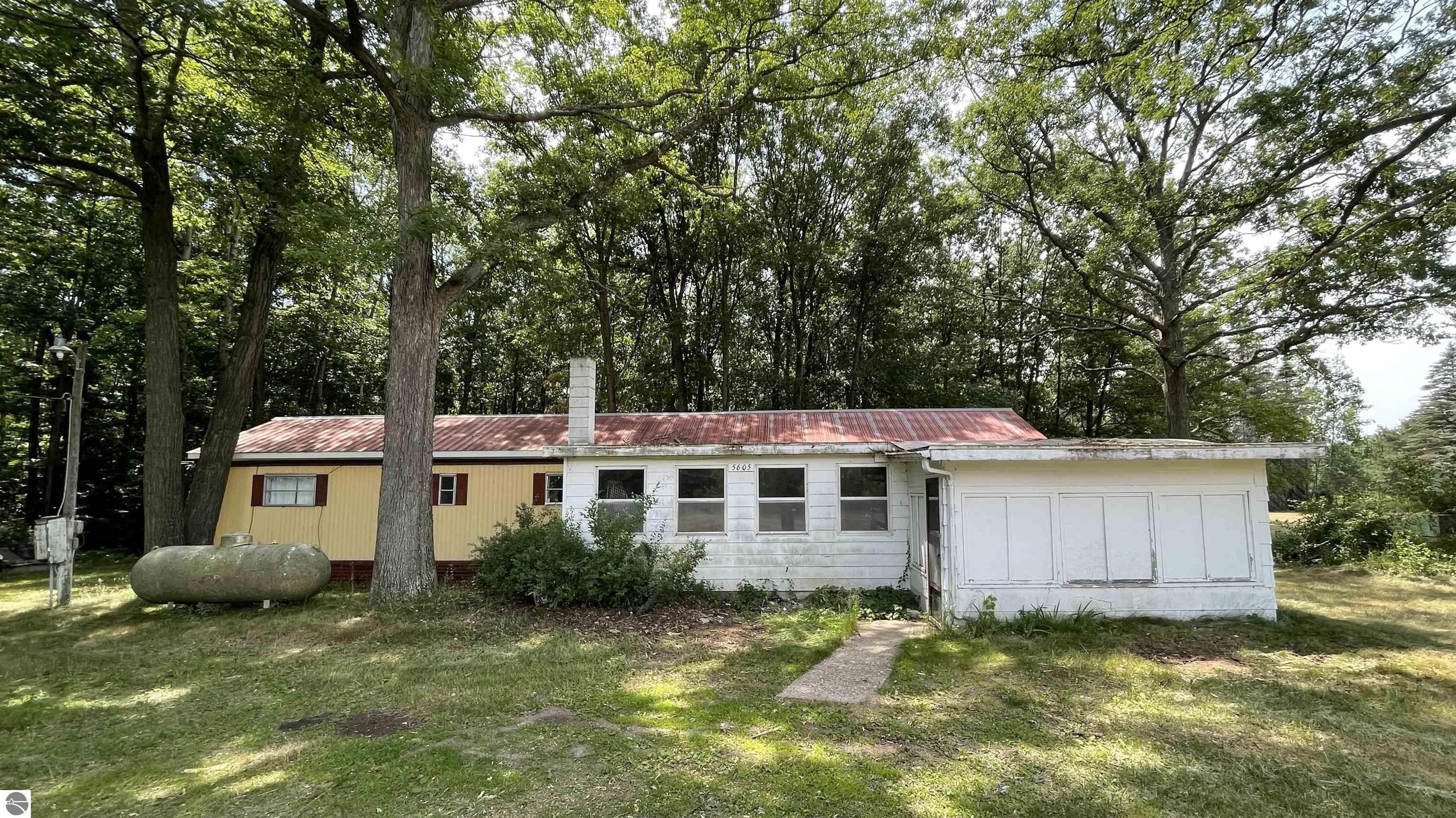 Weidman, Isabella County, MI Lakefront Property, Waterfront Property