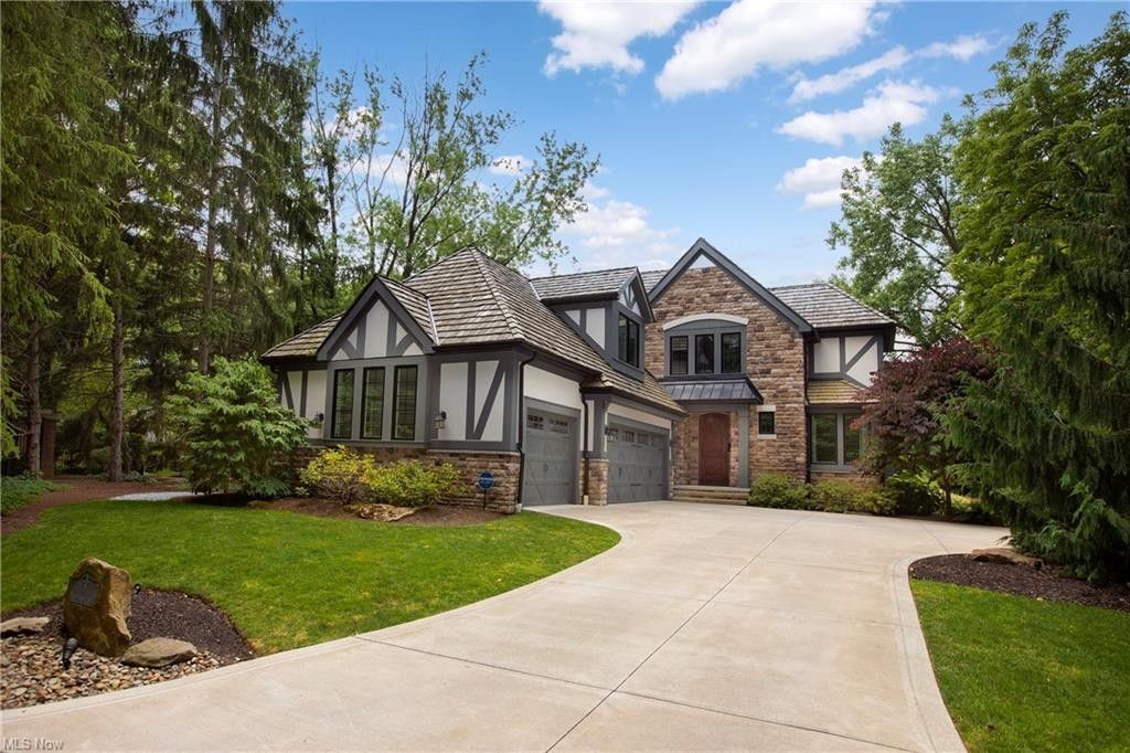 Bratenahl, Cuyahoga County, OH Lakefront Property, Waterfront Property