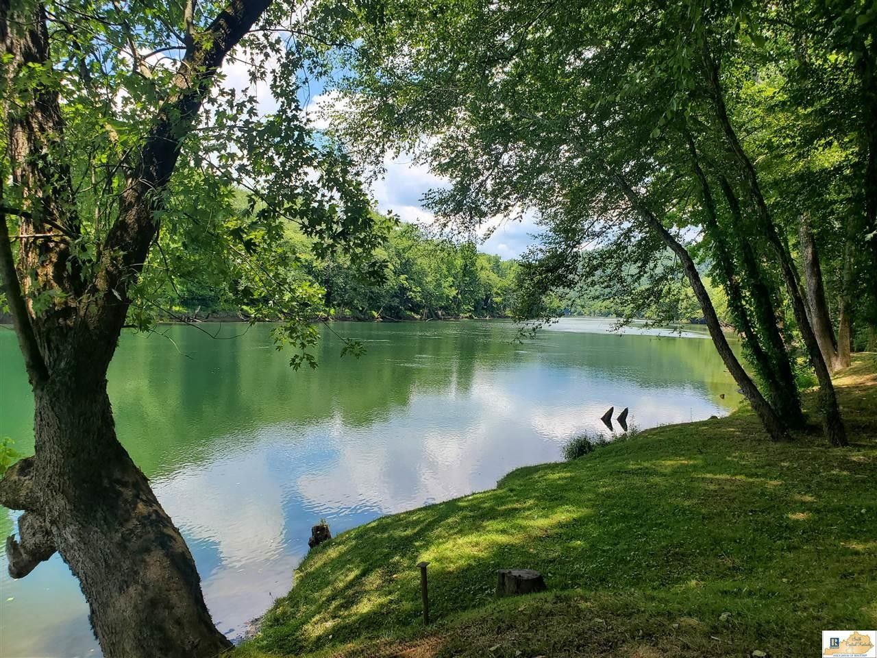 Burkesville, Cumberland County, KY Lakefront Property, Waterfront