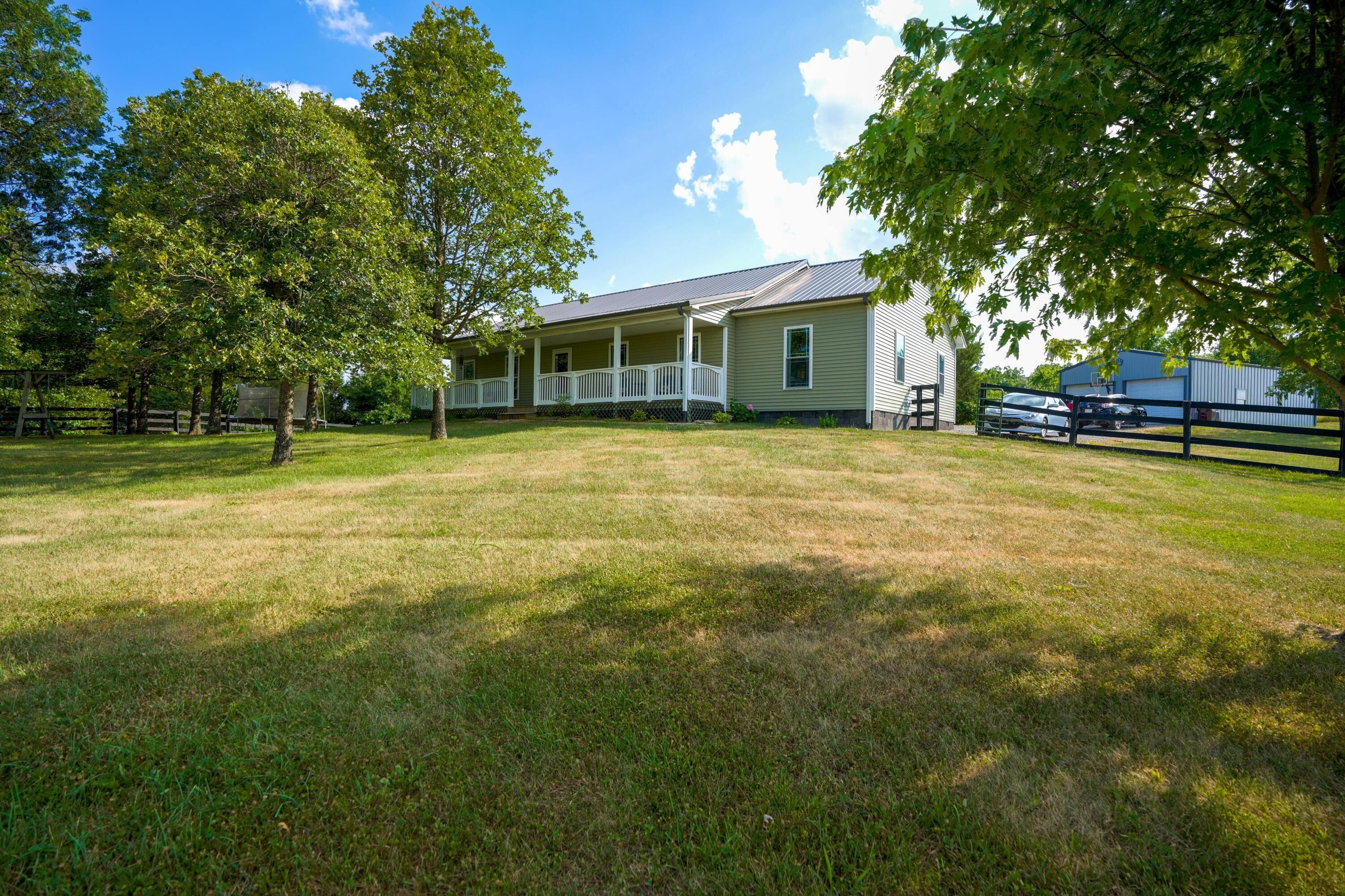 Harrodsburg, Mercer County, KY House for sale Property ID 414125293