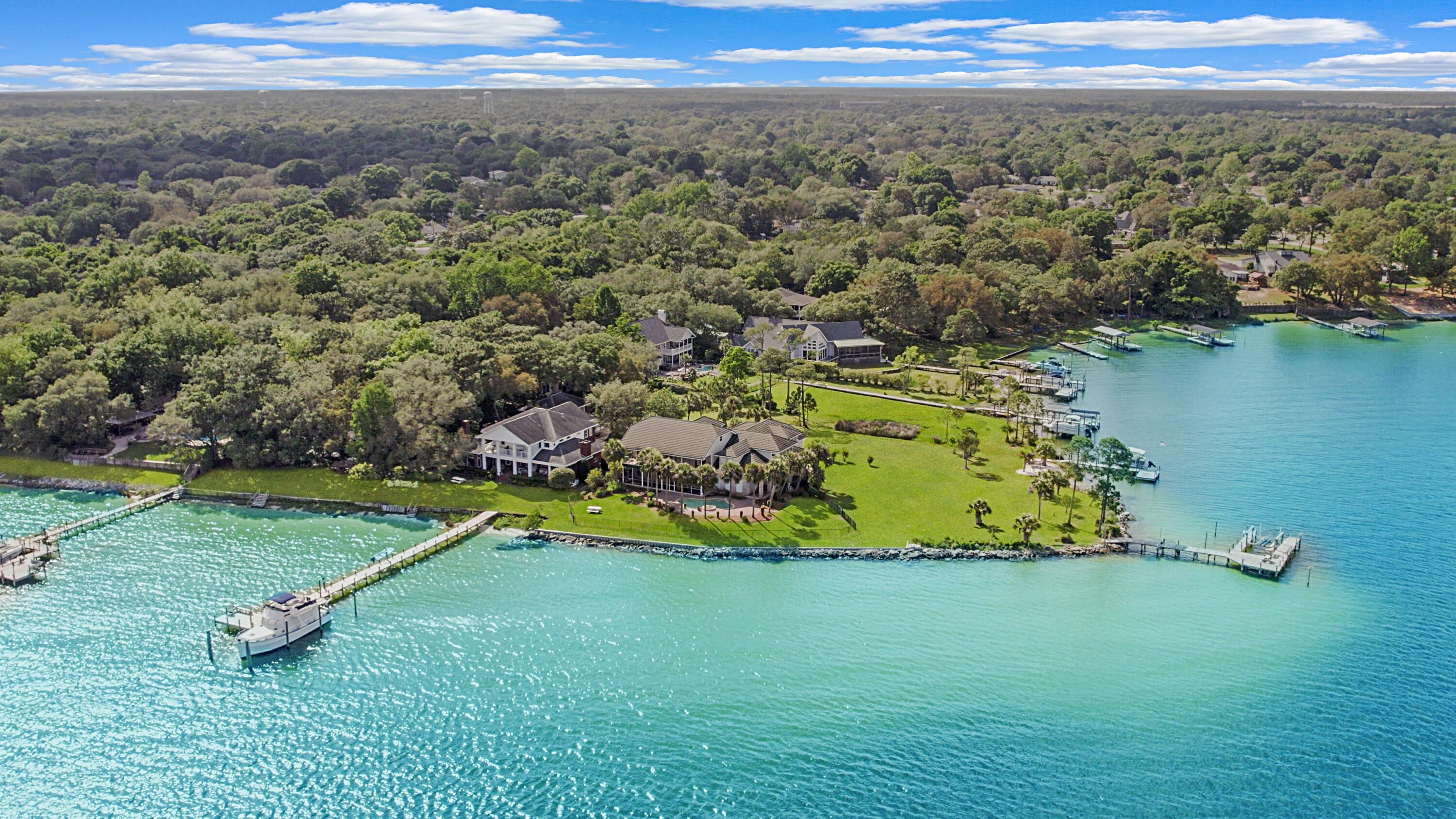 Fort Walton Beach, Okaloosa County, FL Lakefront Property, Waterfront Property, House for sale