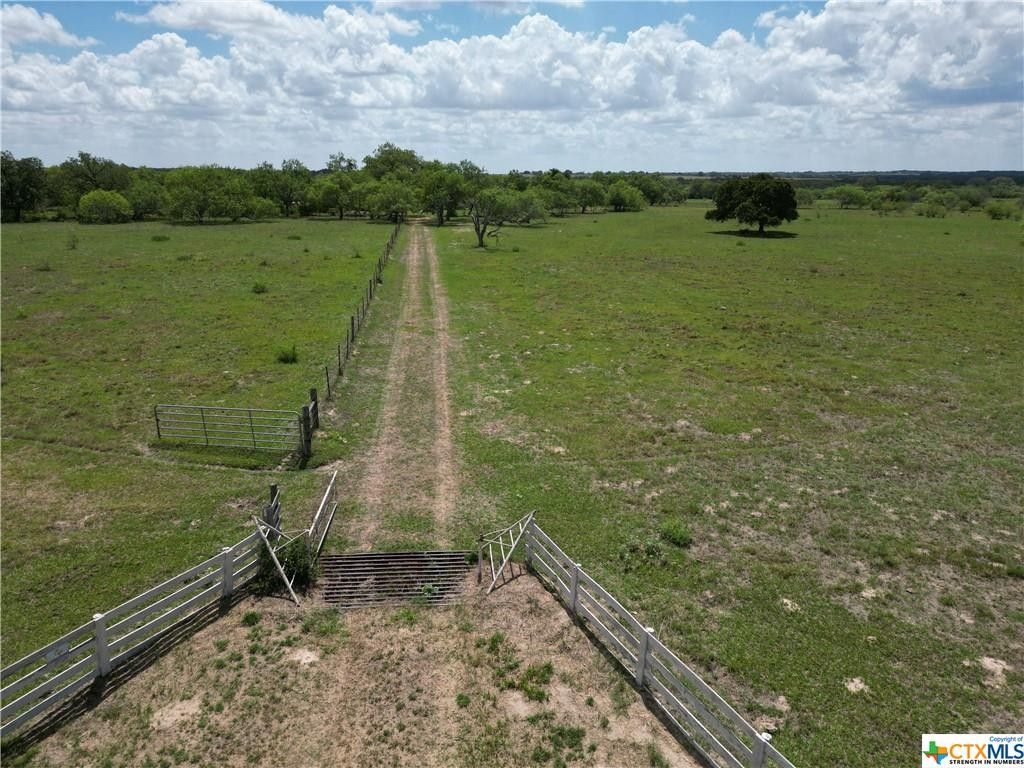 Weesatche, Dewitt County, TX Farms and Ranches for sale Property ID