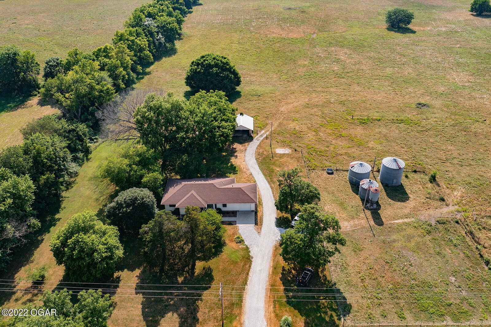 Carthage, Jasper County, MO Lakefront Property, Waterfront Property