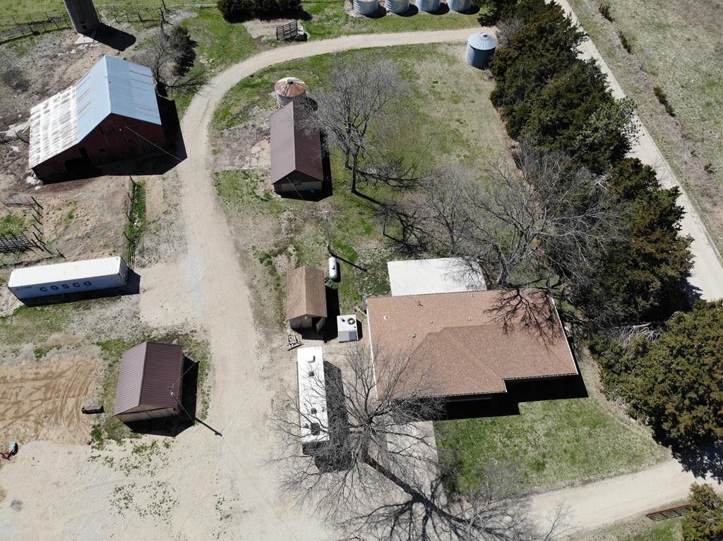 Toronto, Woodson County, KS House for sale Property ID 413186008