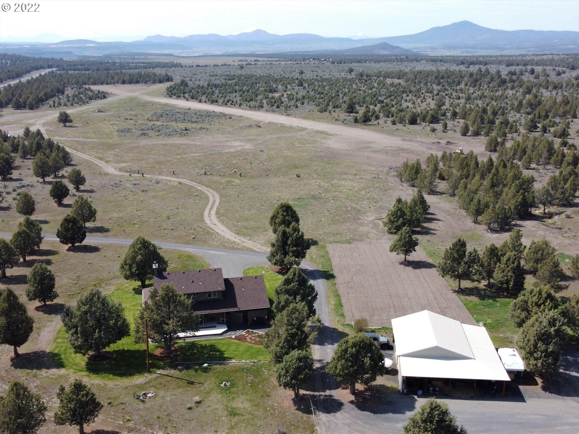 Prineville, Crook County, OR Farms and Ranches, Horse Property, House