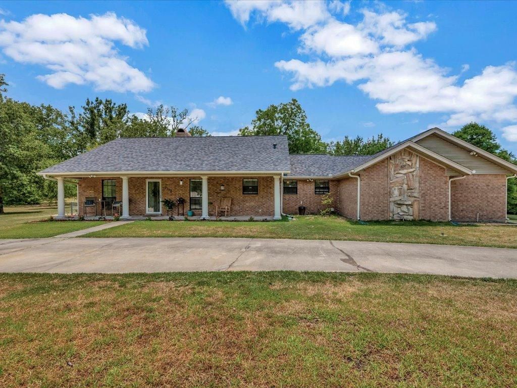 Lufkin, Angelina County, TX Recreational Property, House for sale