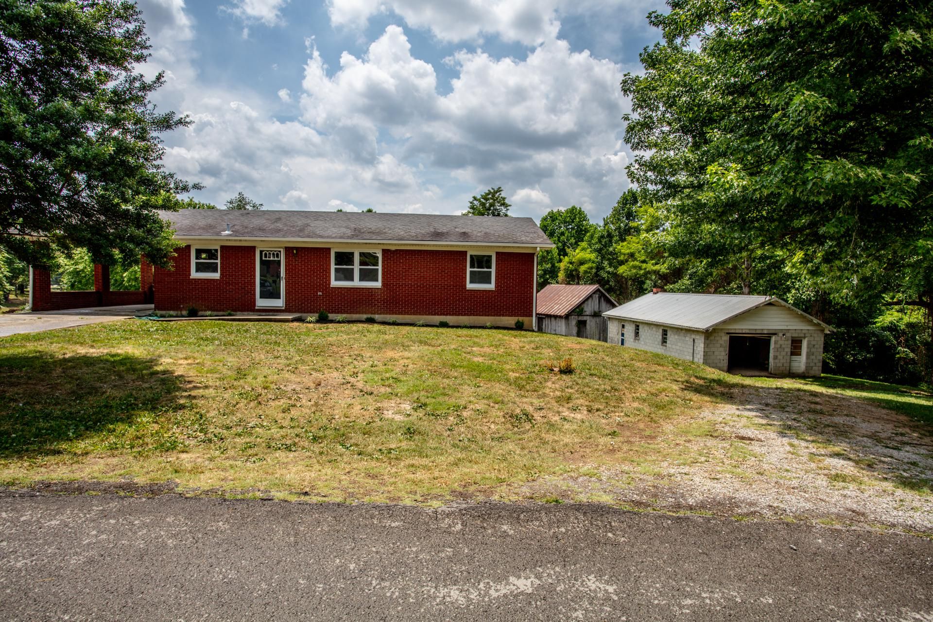 Russell Springs, Russell County, KY House for sale Property ID