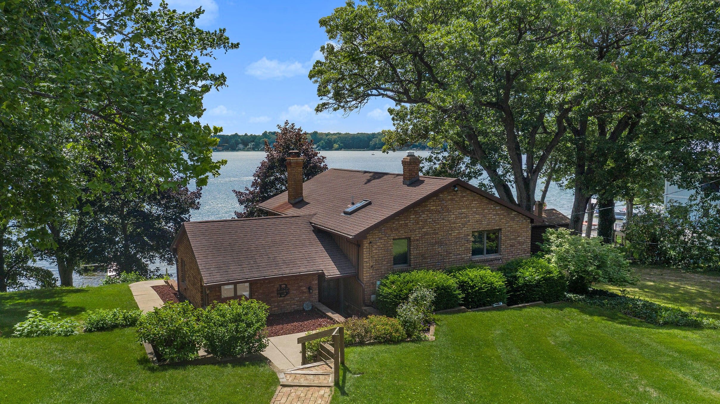 Lawton, Van Buren County, MI Lakefront Property, Waterfront Property