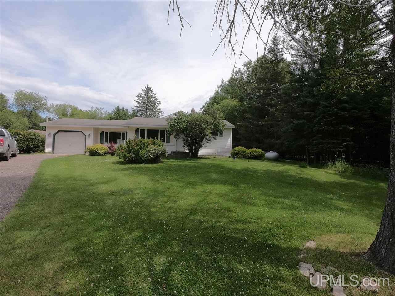 Powers, Menominee County, MI House for sale Property ID 414261673