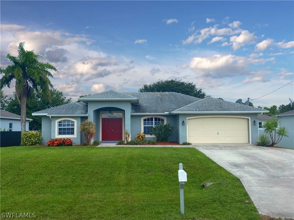 Cape Coral, Lee County, FL Lakefront Property, Waterfront Property