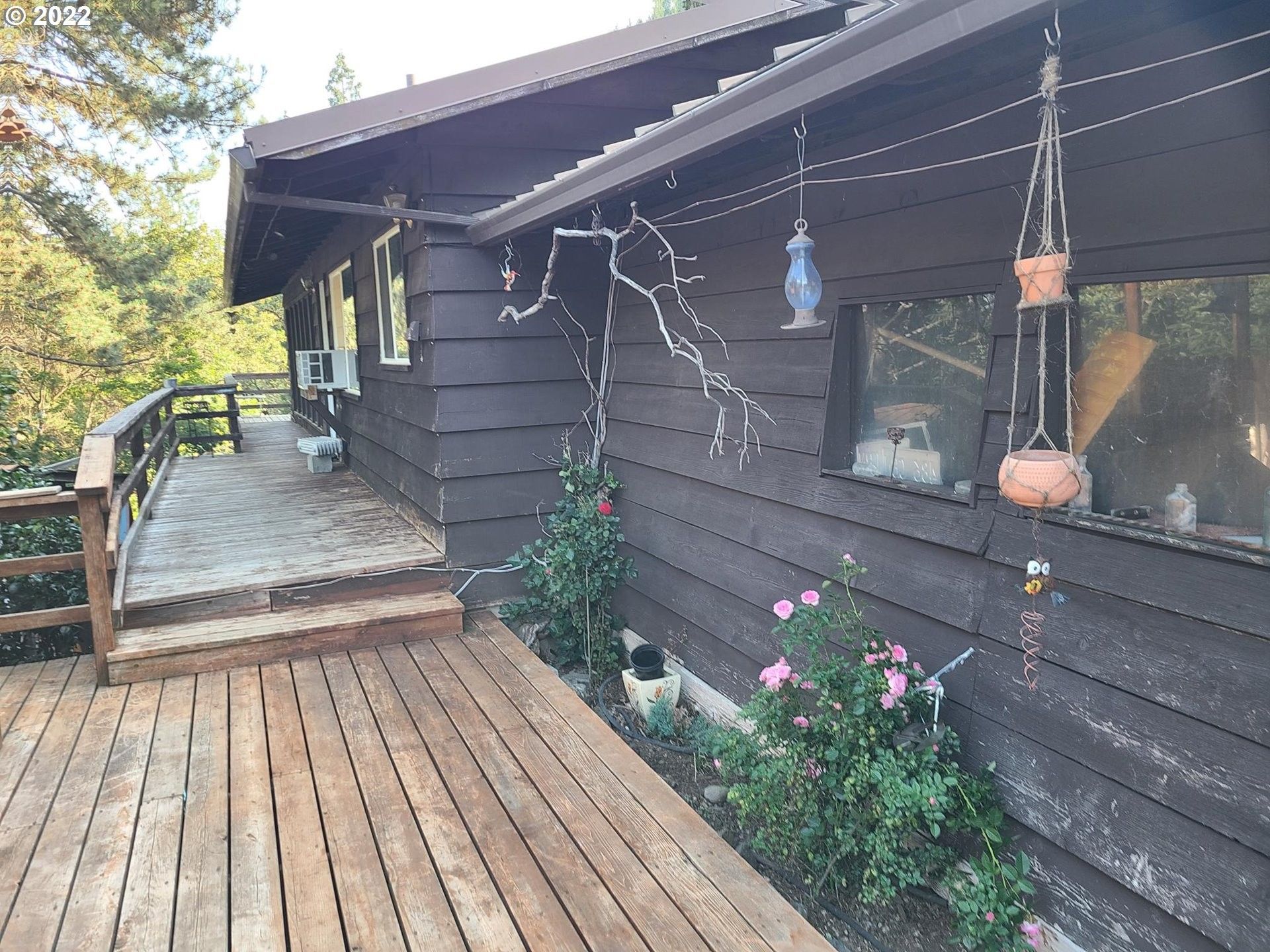 Grants Pass, Josephine County, OR Lakefront Property, Waterfront