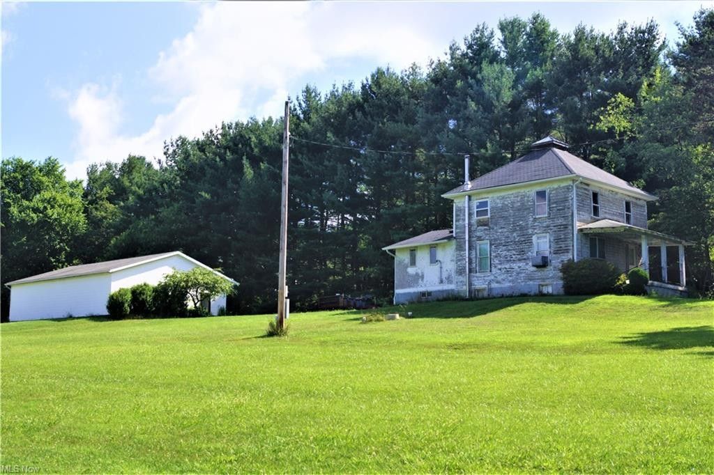 Carrollton, Carroll County, OH Lakefront Property, Waterfront Property, House for sale Property