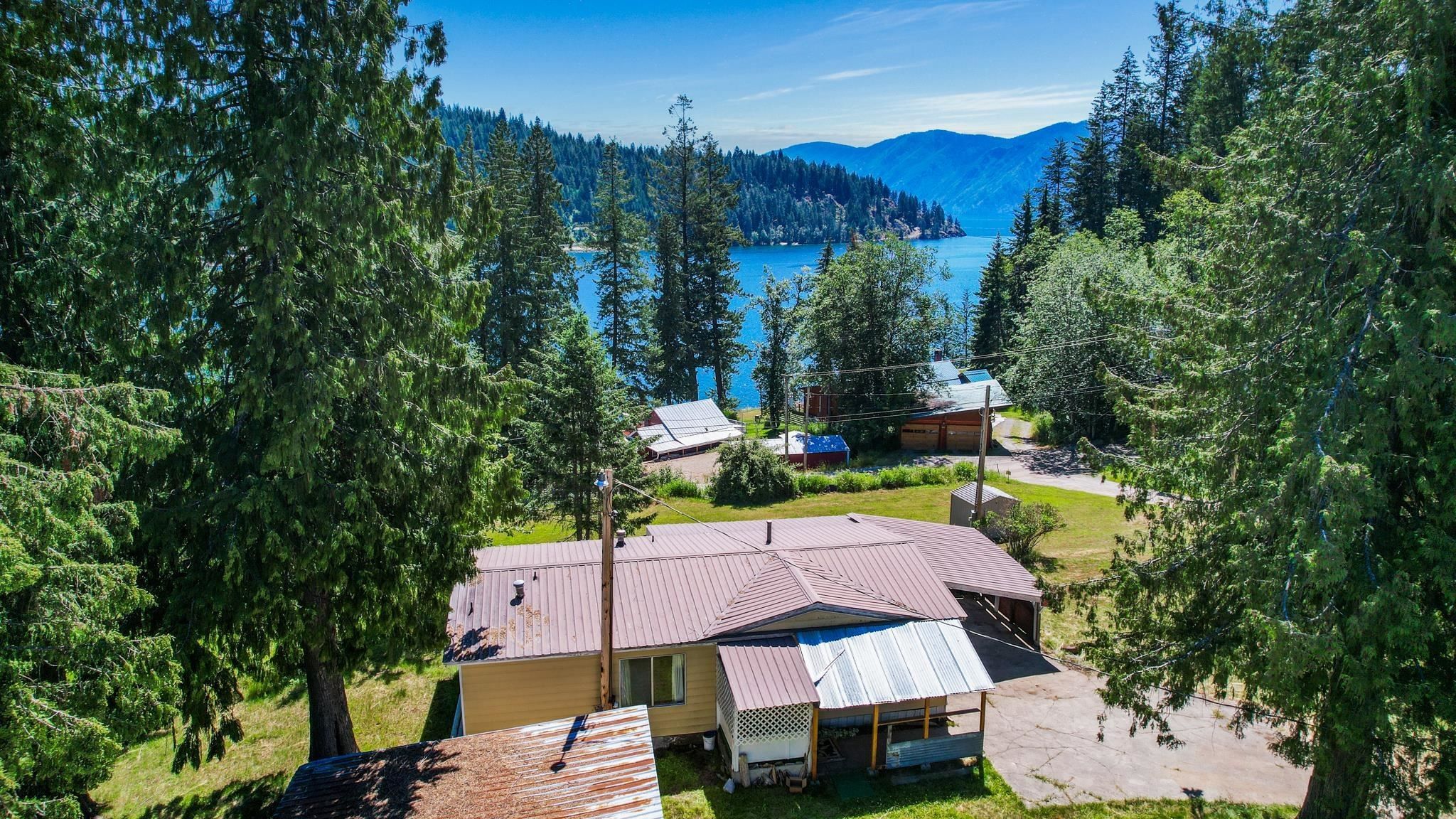 Sagle, Bonner County, ID Lakefront Property, Waterfront Property, House