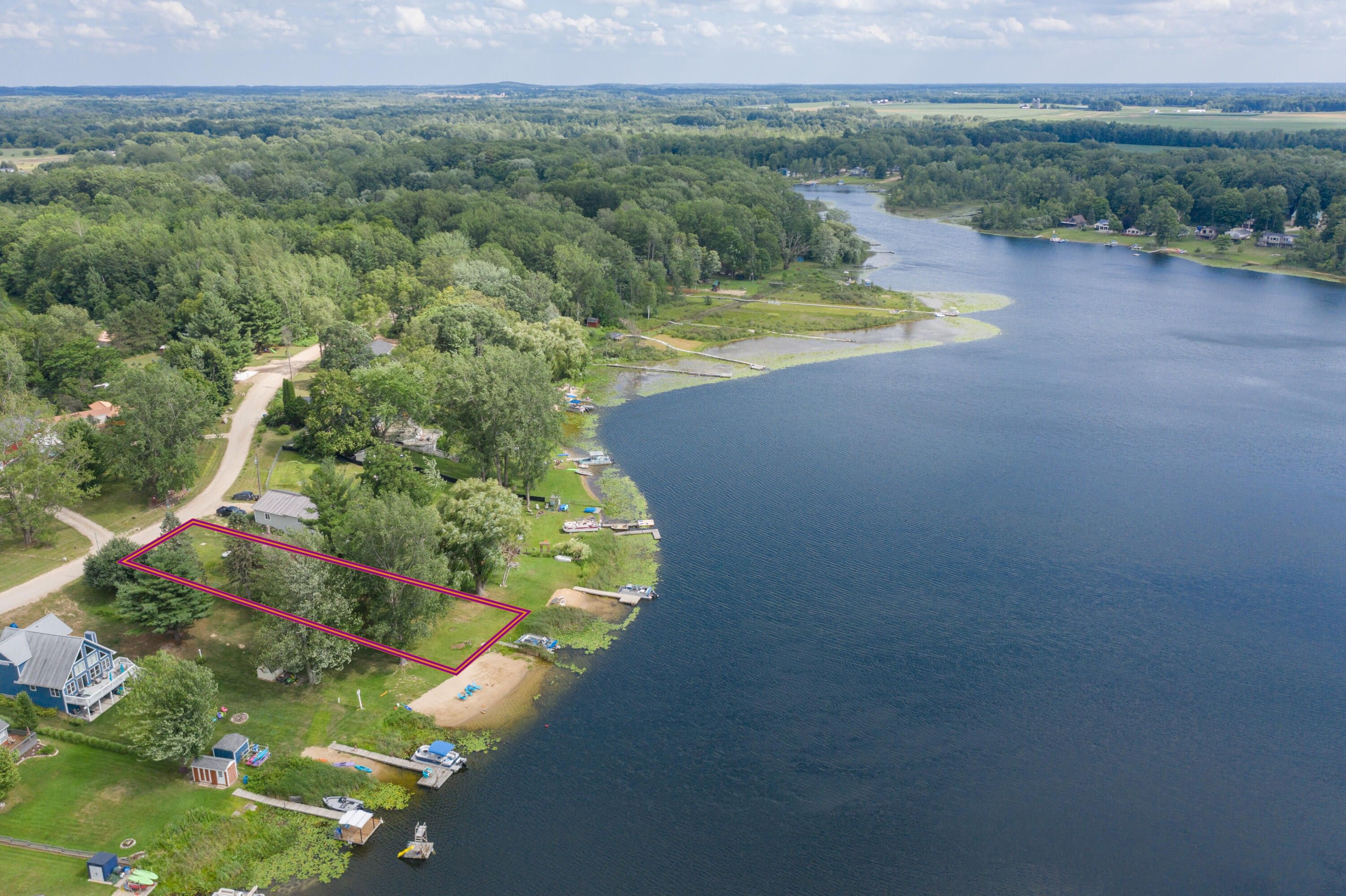 Six Lakes, Montcalm County, MI Lakefront Property, Waterfront Property