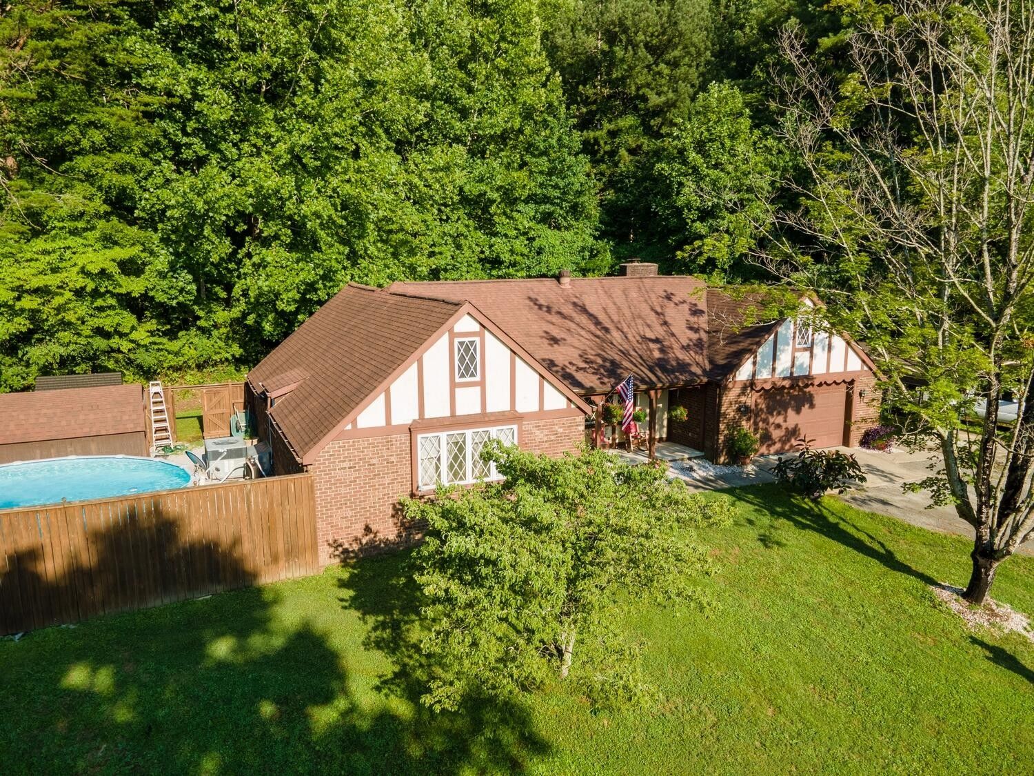 Manchester, Clay County, KY House for sale Property ID 414336698