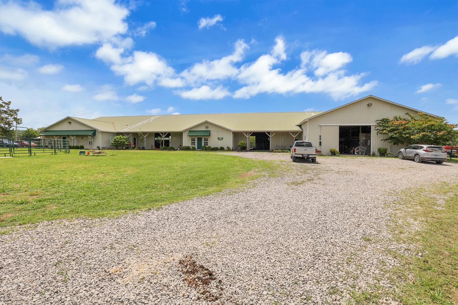 Lascassas, Rutherford County, TN Farms and Ranches, Horse Property, House for sale Property ID