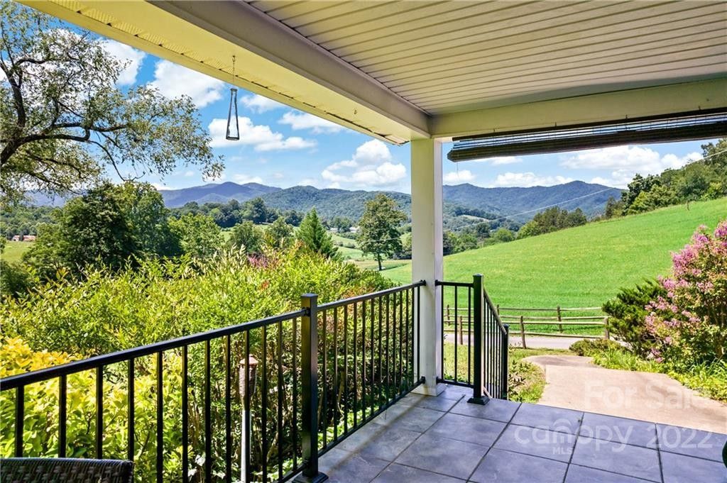 Candler, County, NC House for sale Property ID 414354642