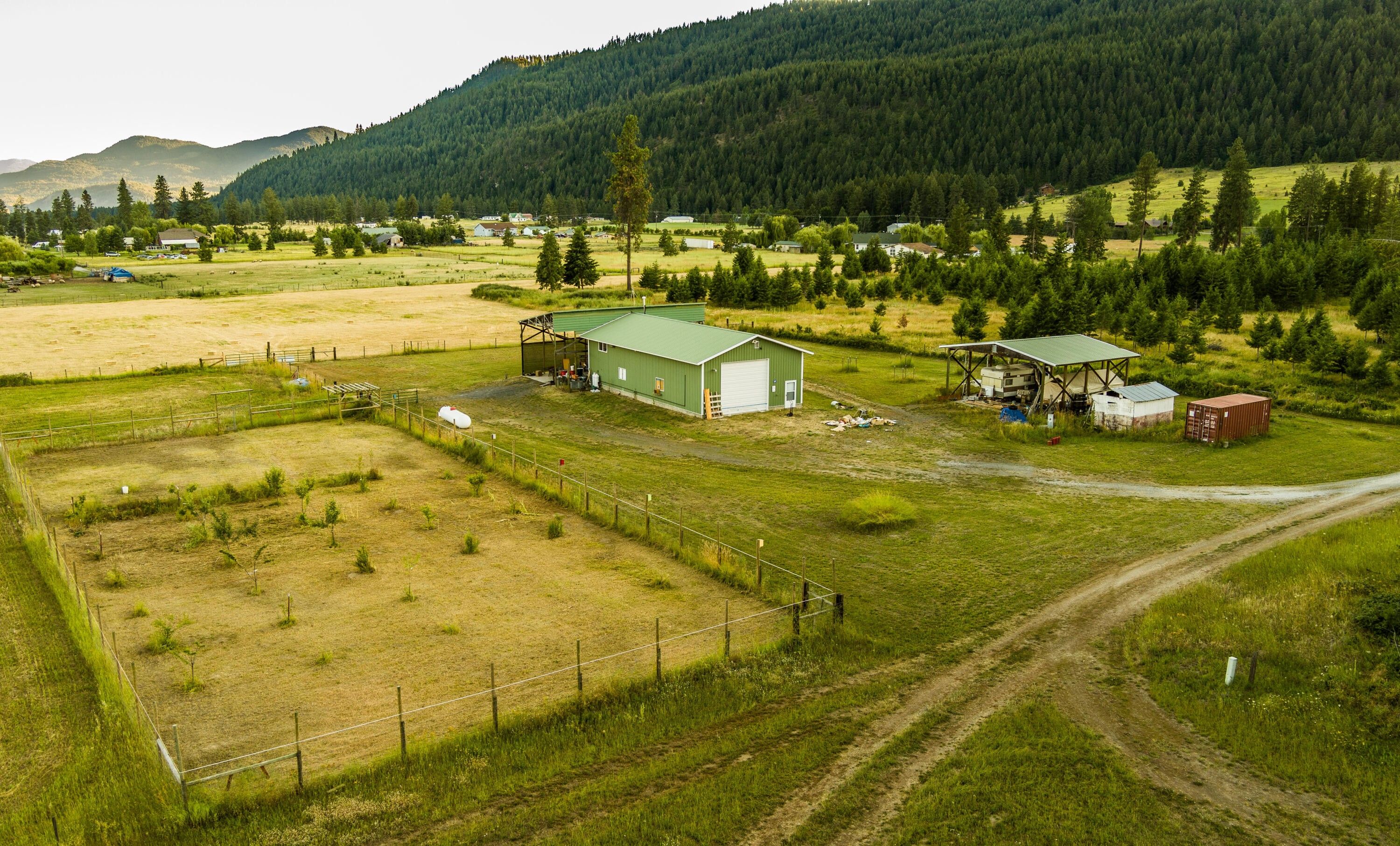 Colville, Stevens County, WA House for sale Property ID 414386036