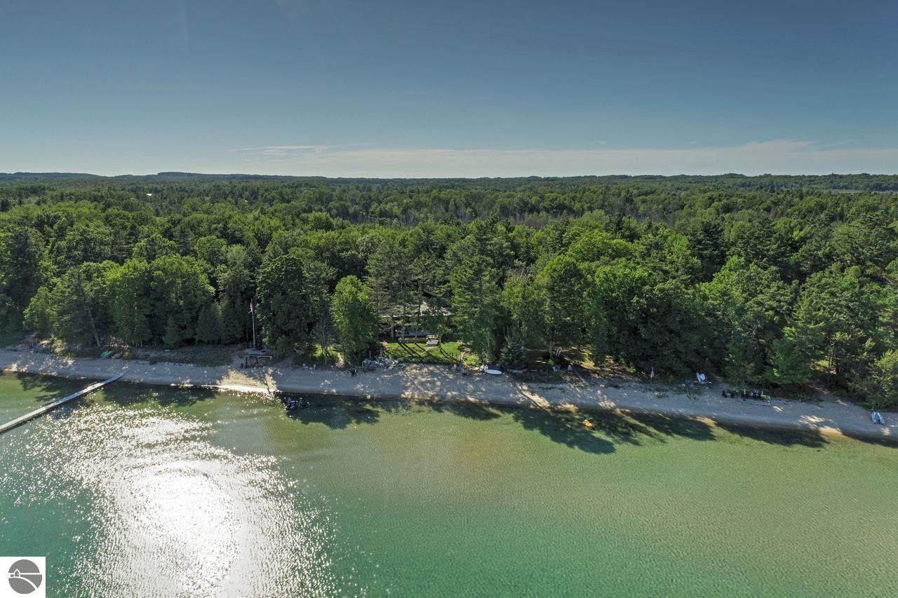Northport, Leelanau County, MI Lakefront Property, Waterfront Property