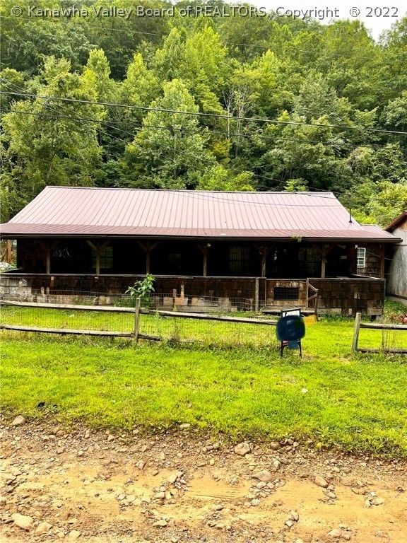 Seth, Boone County, WV Lakefront Property, Waterfront Property, House