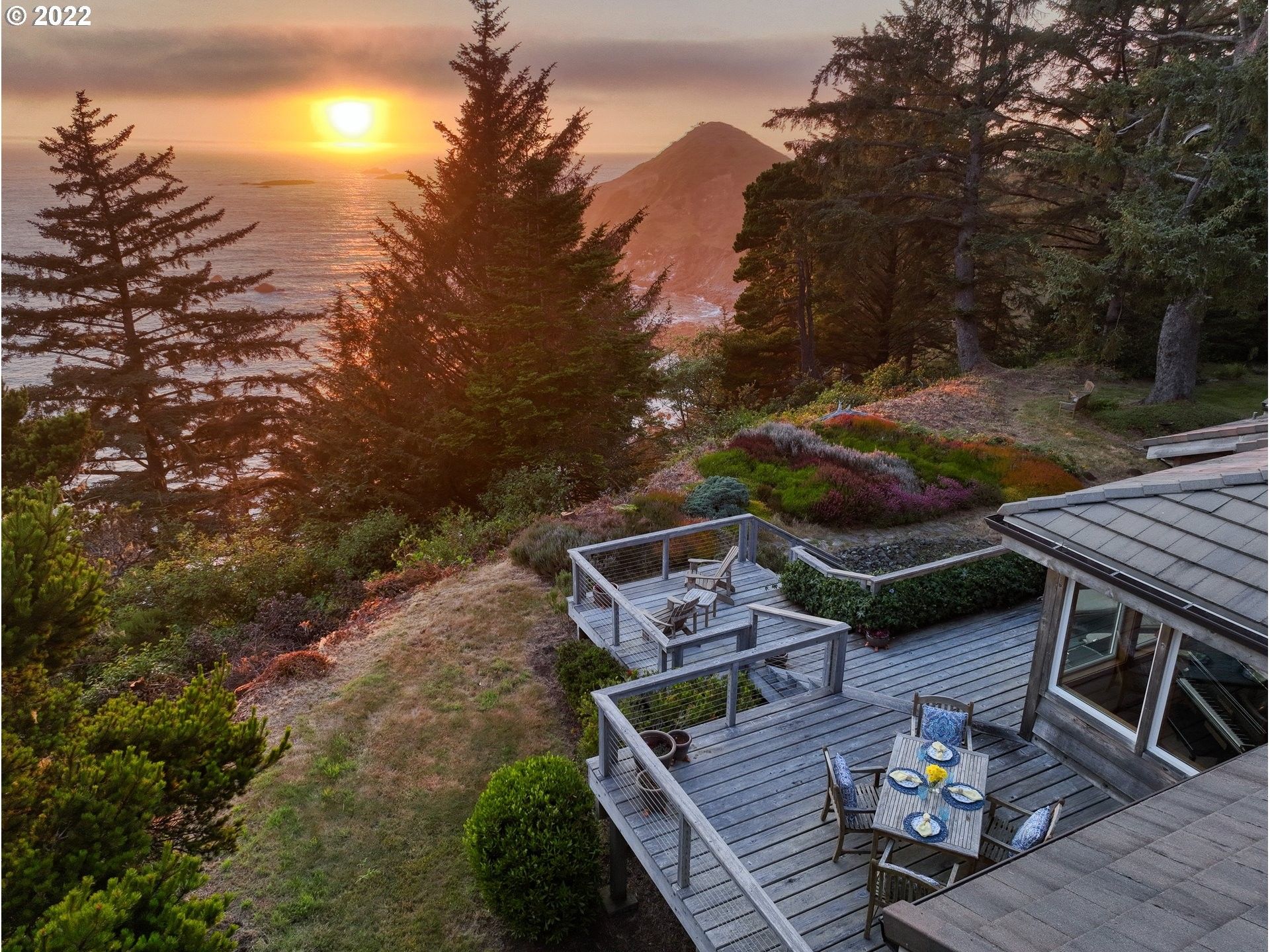 Gold Beach, Curry County, OR Lakefront Property, Waterfront Property