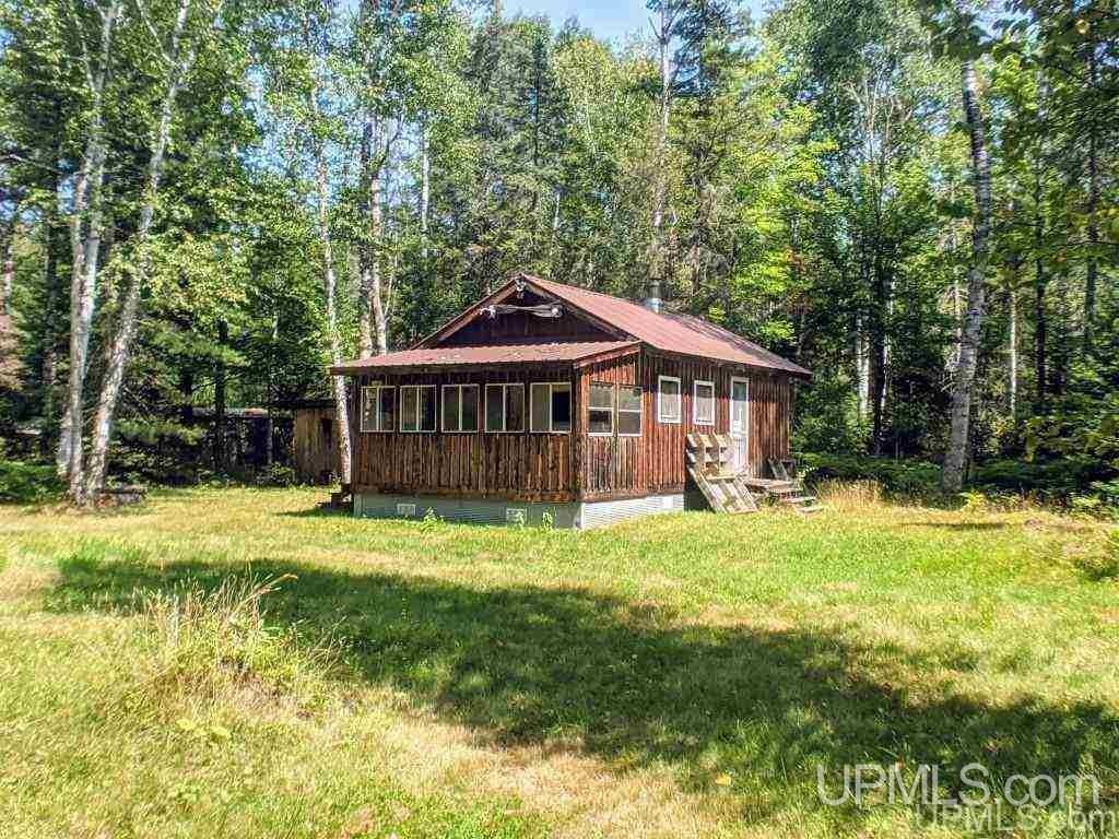 Crystal Falls, Iron County, MI House for sale Property ID 413227031