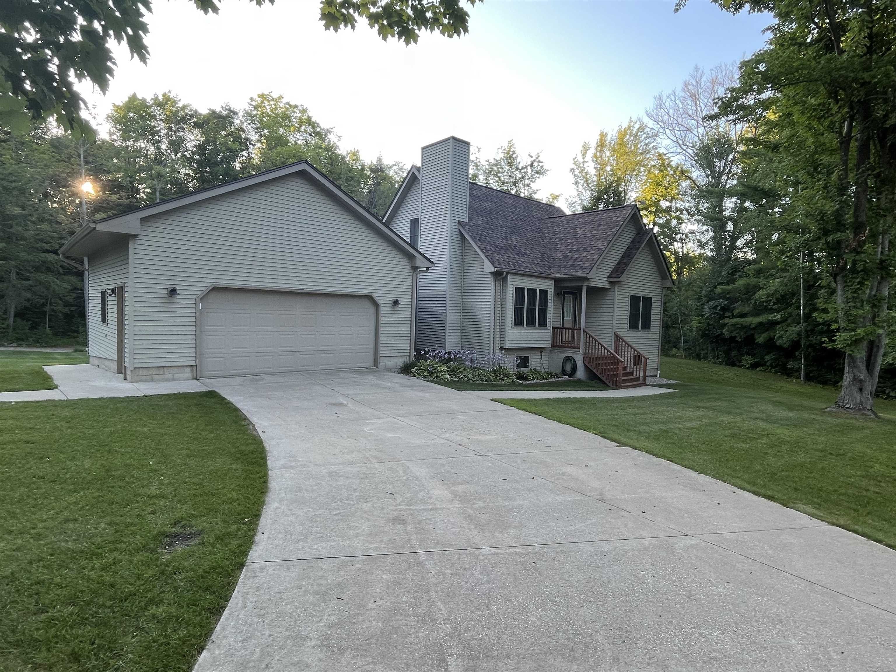 Harrison, Clare County, MI Lakefront Property, Waterfront Property