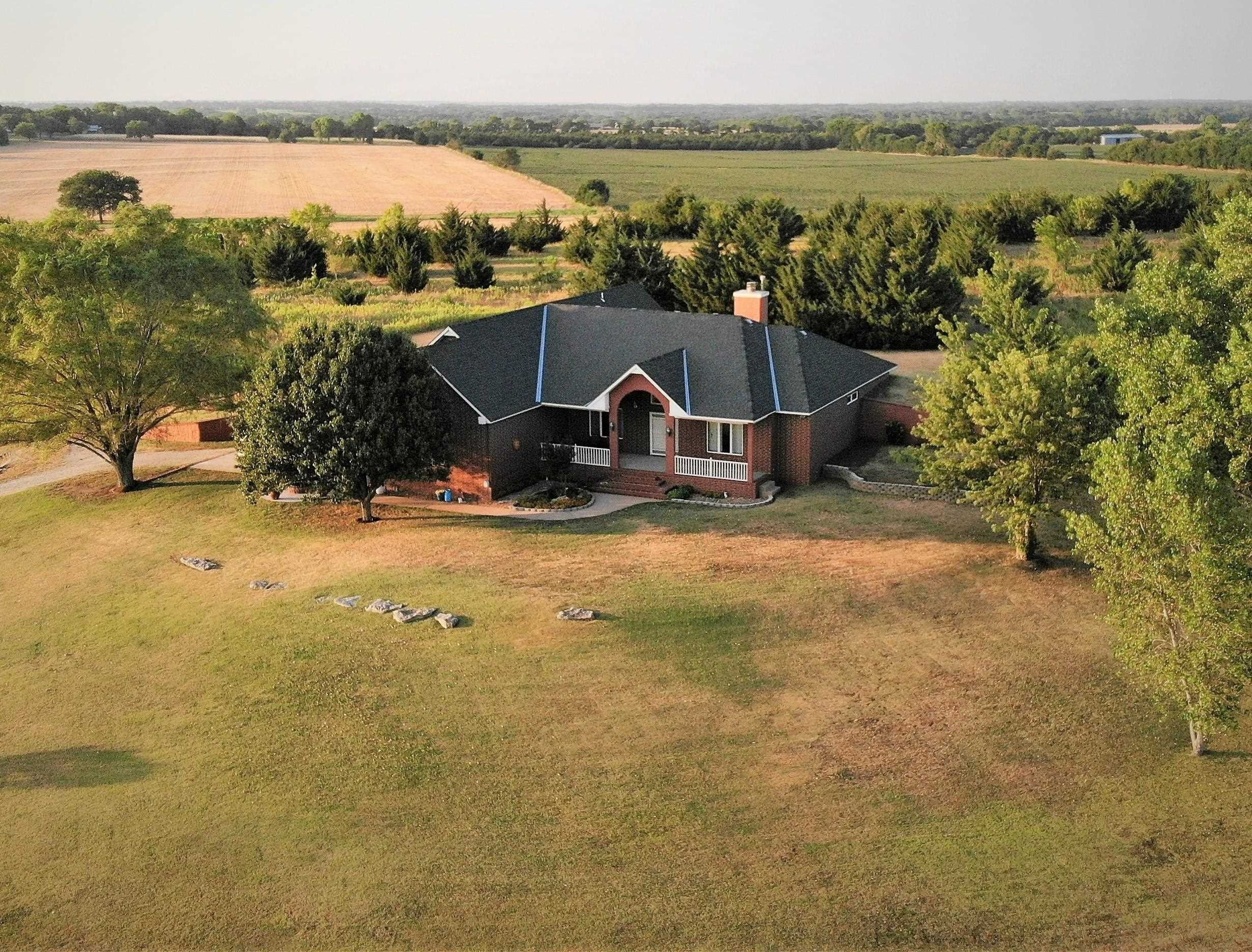 Douglass, Butler County, KS House for sale Property ID 414459691