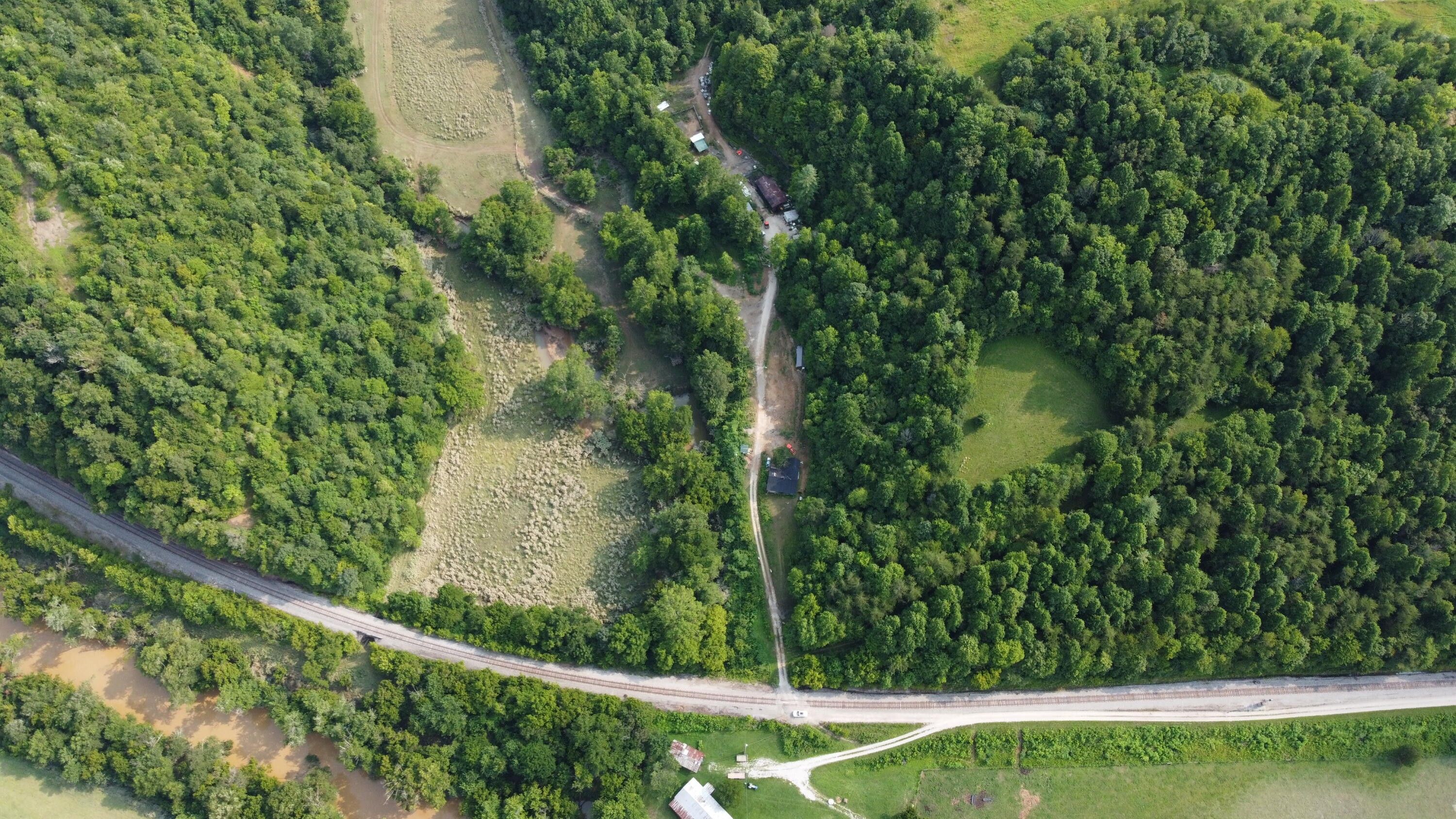 Beattyville, Lee County, KY Farms and Ranches for sale Property ID