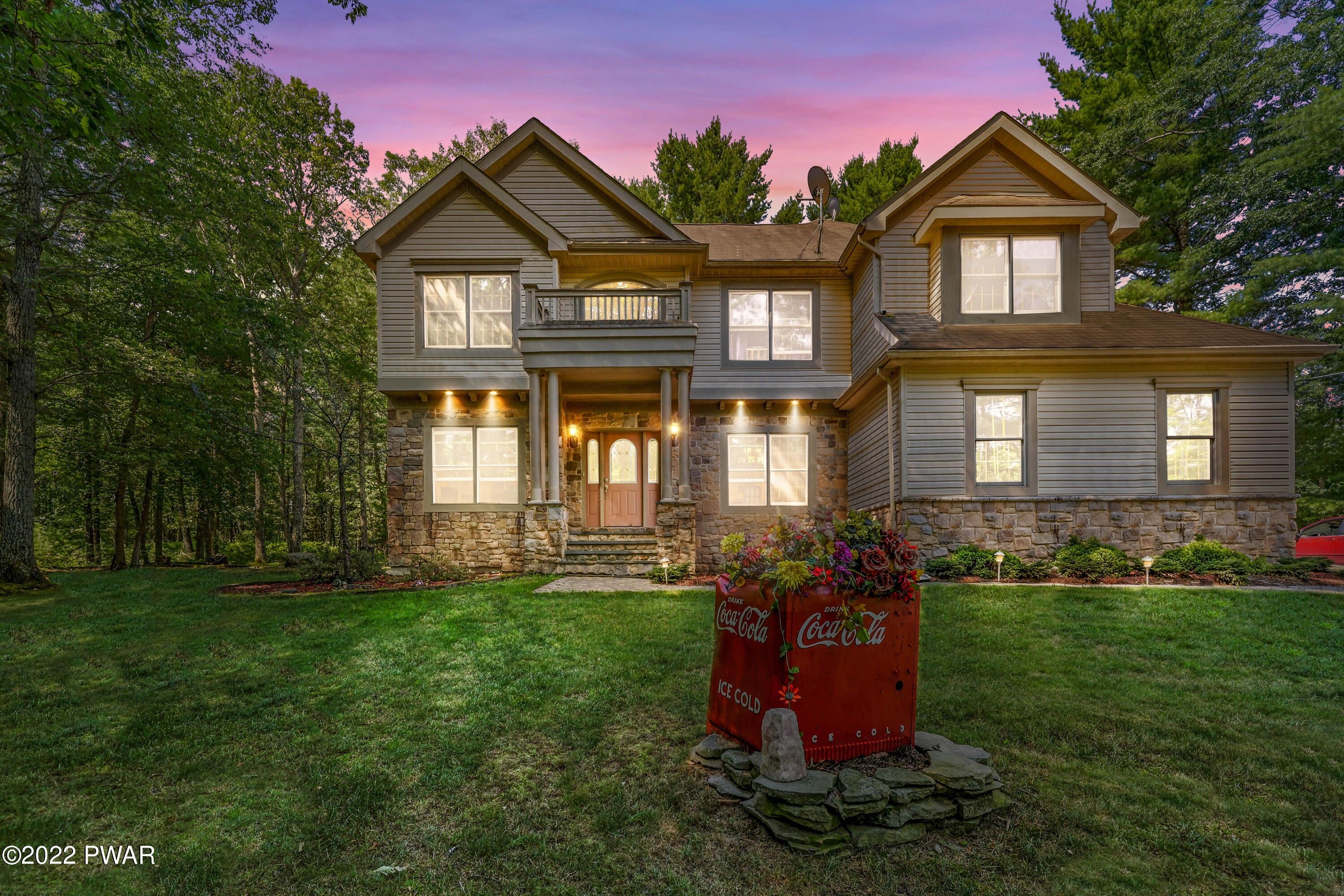 Milford, Pike County, PA Lakefront Property, Waterfront Property, House for sale Property ID