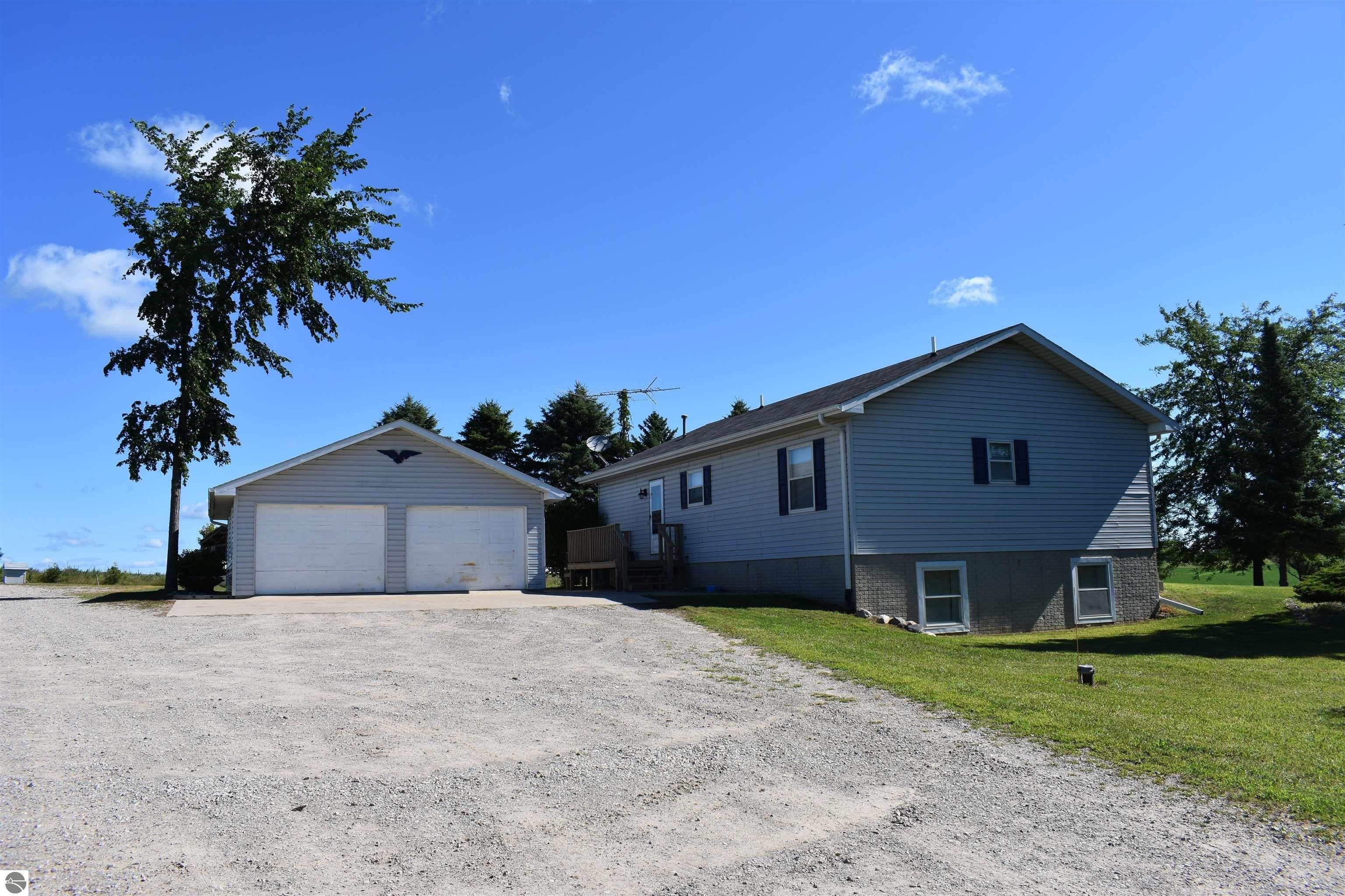 West Branch, Ogemaw County, MI Lakefront Property, Waterfront Property, House for sale Property