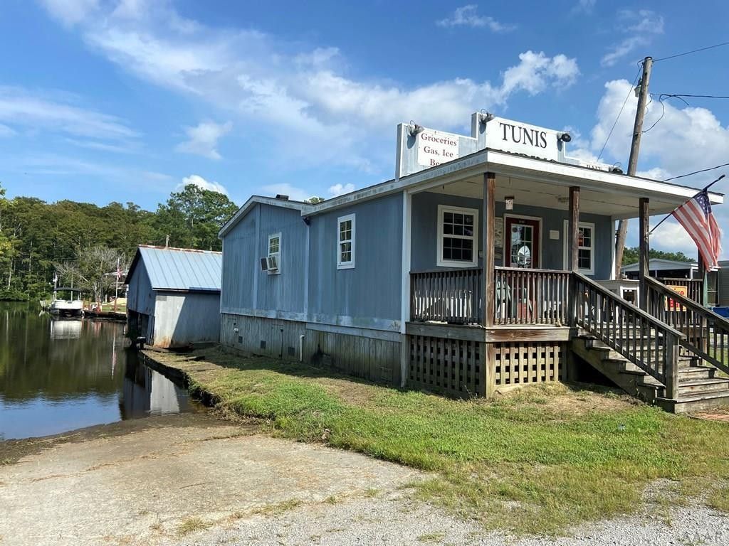 Winton, Hertford County, NC Commercial Property, House for sale