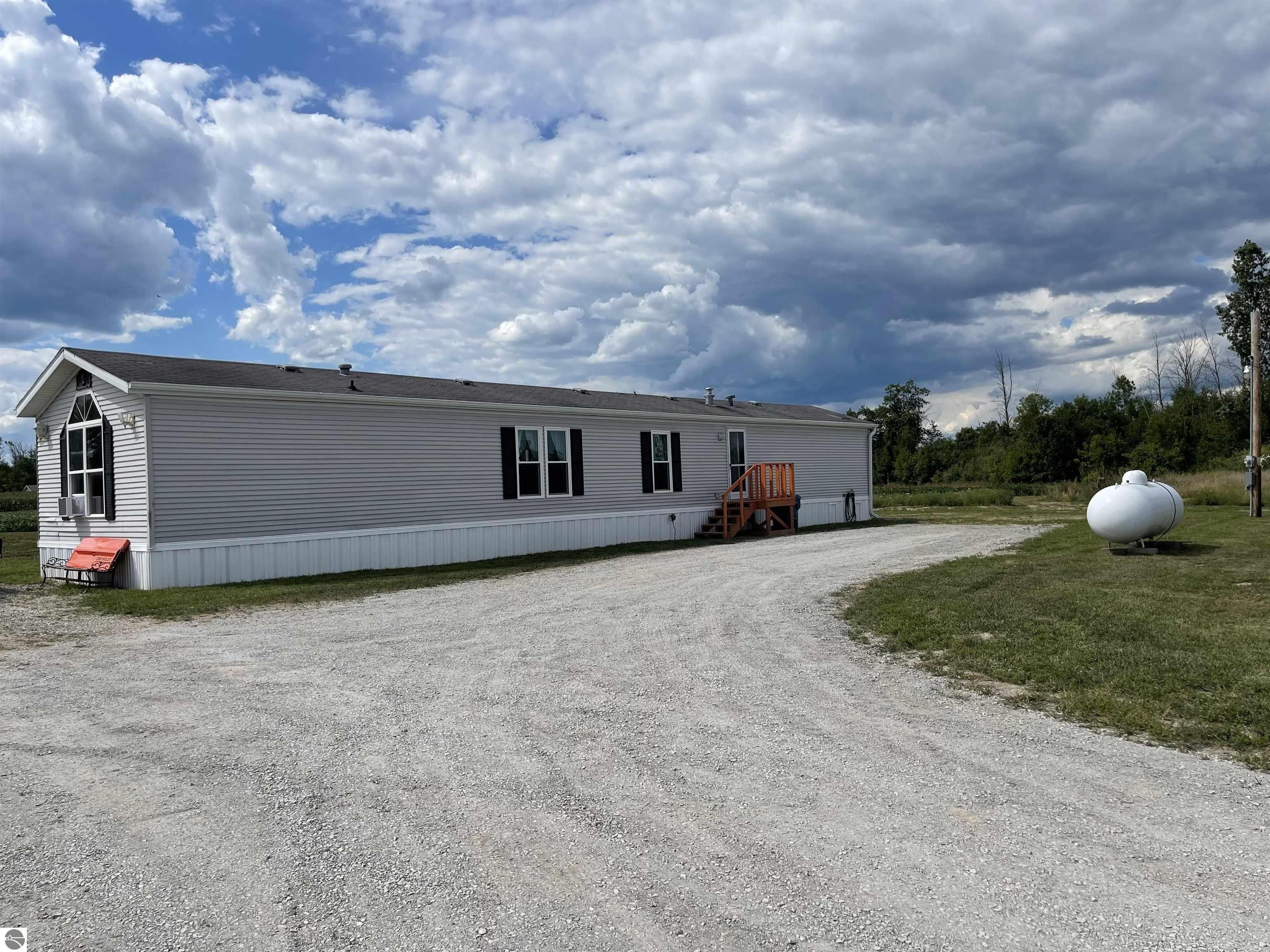 Bentley, Bay County, MI Lakefront Property, Waterfront Property, House