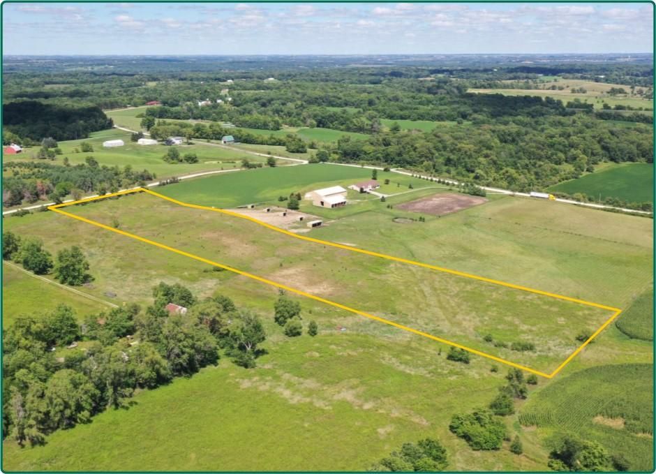 Vinton, Benton County, IA Farms and Ranches for sale Property ID