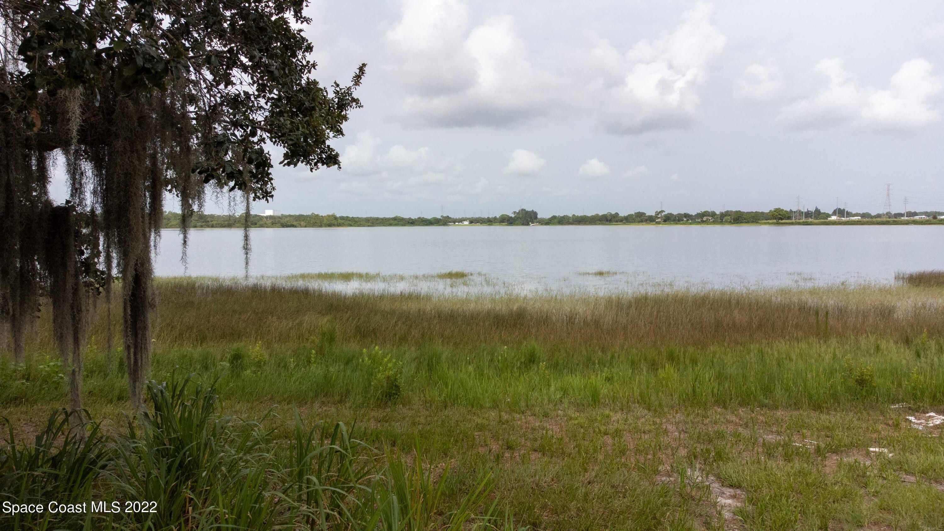 Avon Park, Highlands County, FL Lakefront Property, Waterfront Property