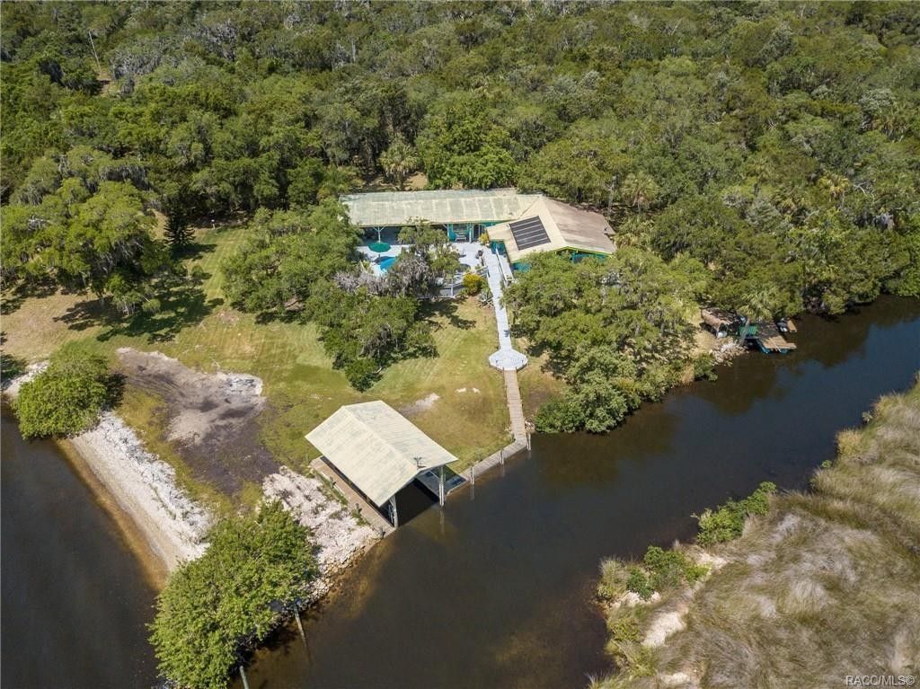 Homosassa, Citrus County, FL Lakefront Property, Waterfront Property