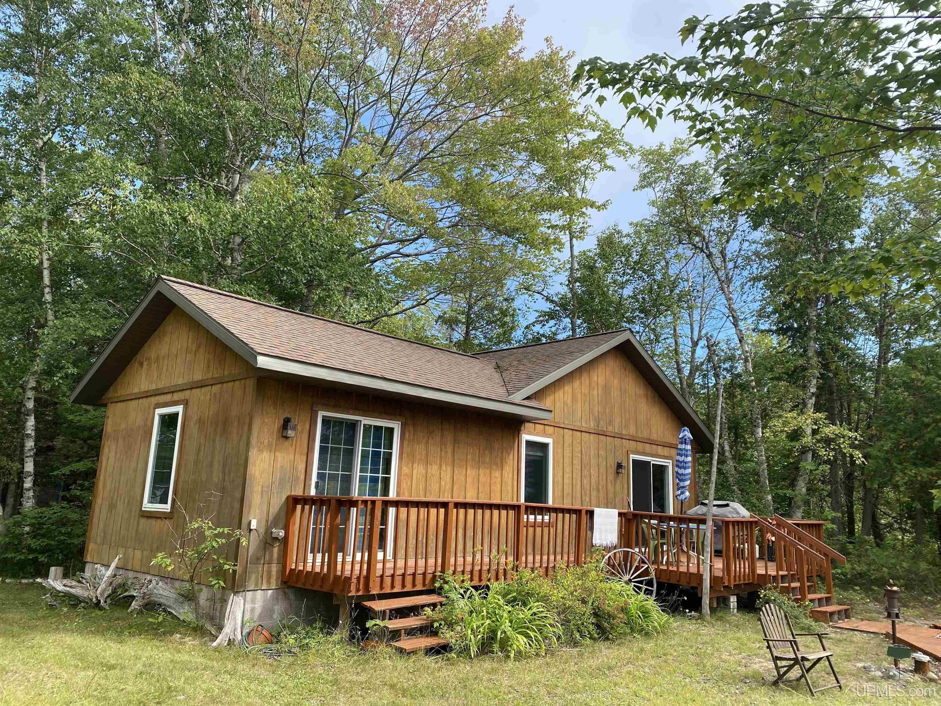 Deerton, Alger County, MI Lakefront Property, Waterfront Property