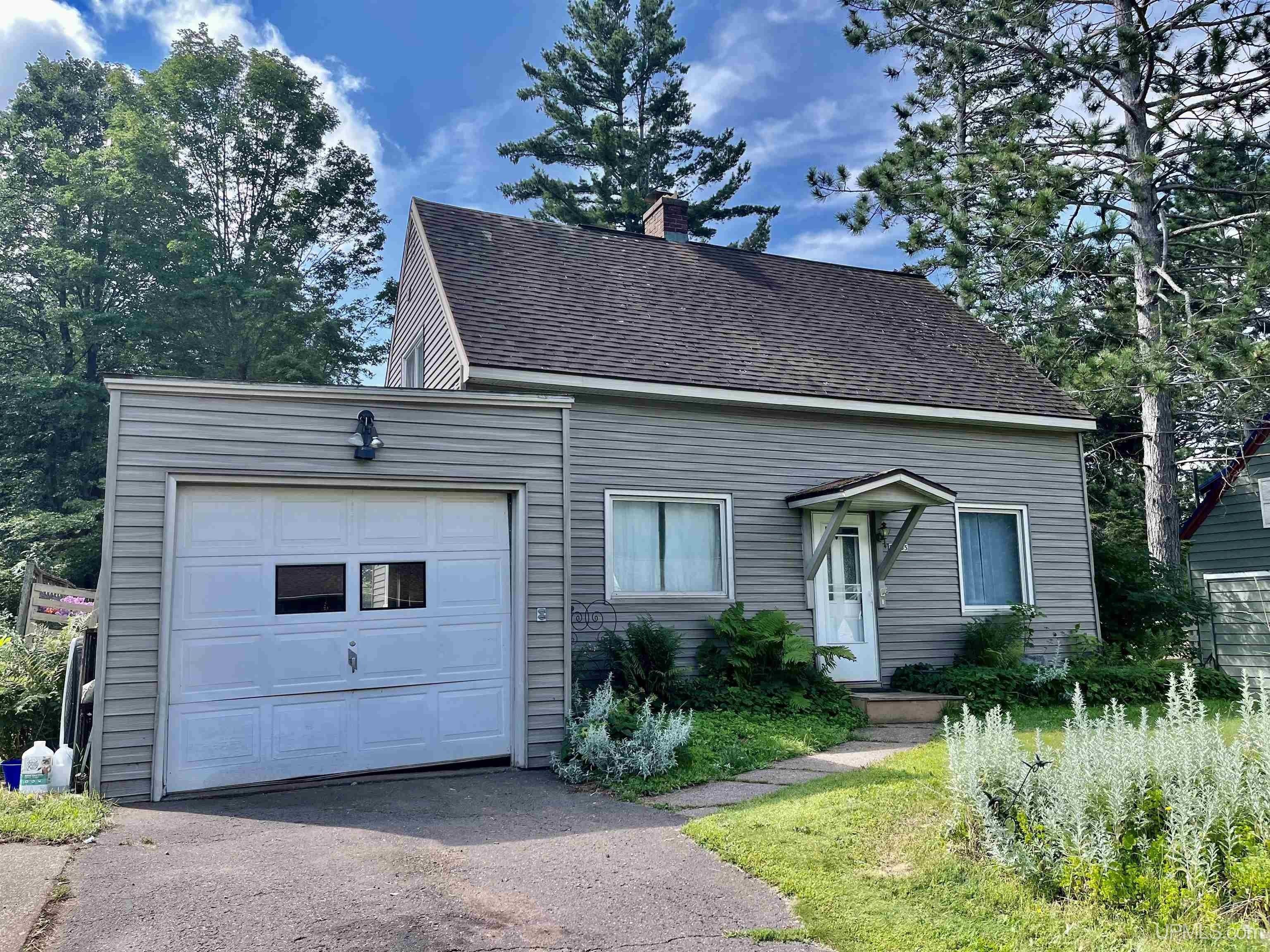 Ironwood, Gogebic County, MI House for sale Property ID 414588522